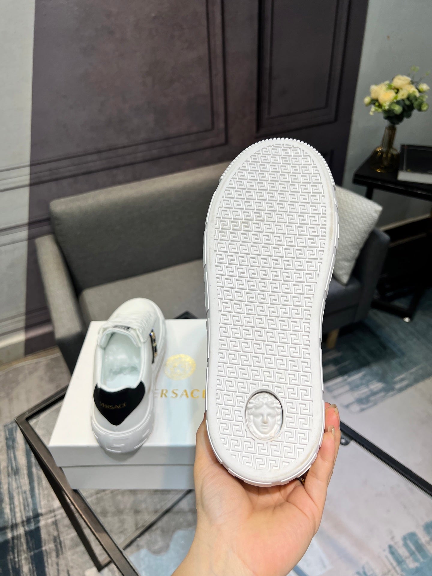 LuxluxHouse Best Quality Shoes Versace