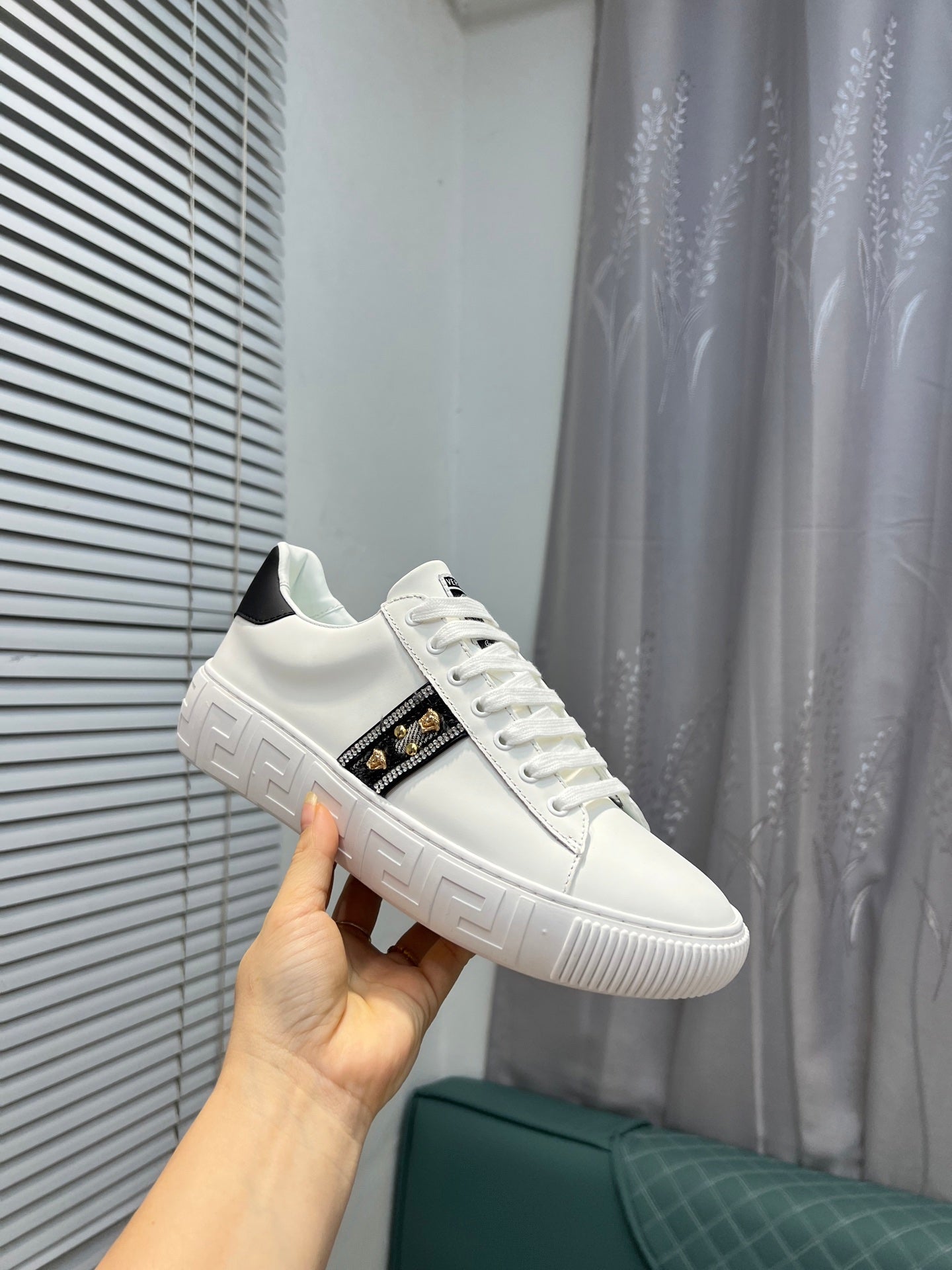 LuxluxHouse Best Quality Shoes Versace