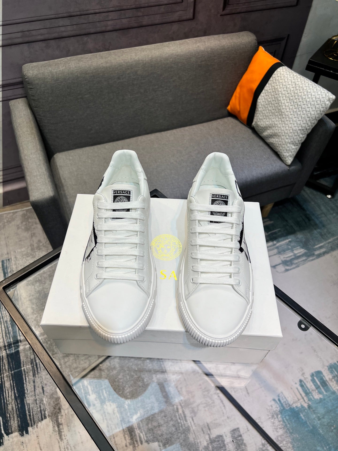 LuxluxHouse Best Quality Shoes Versace