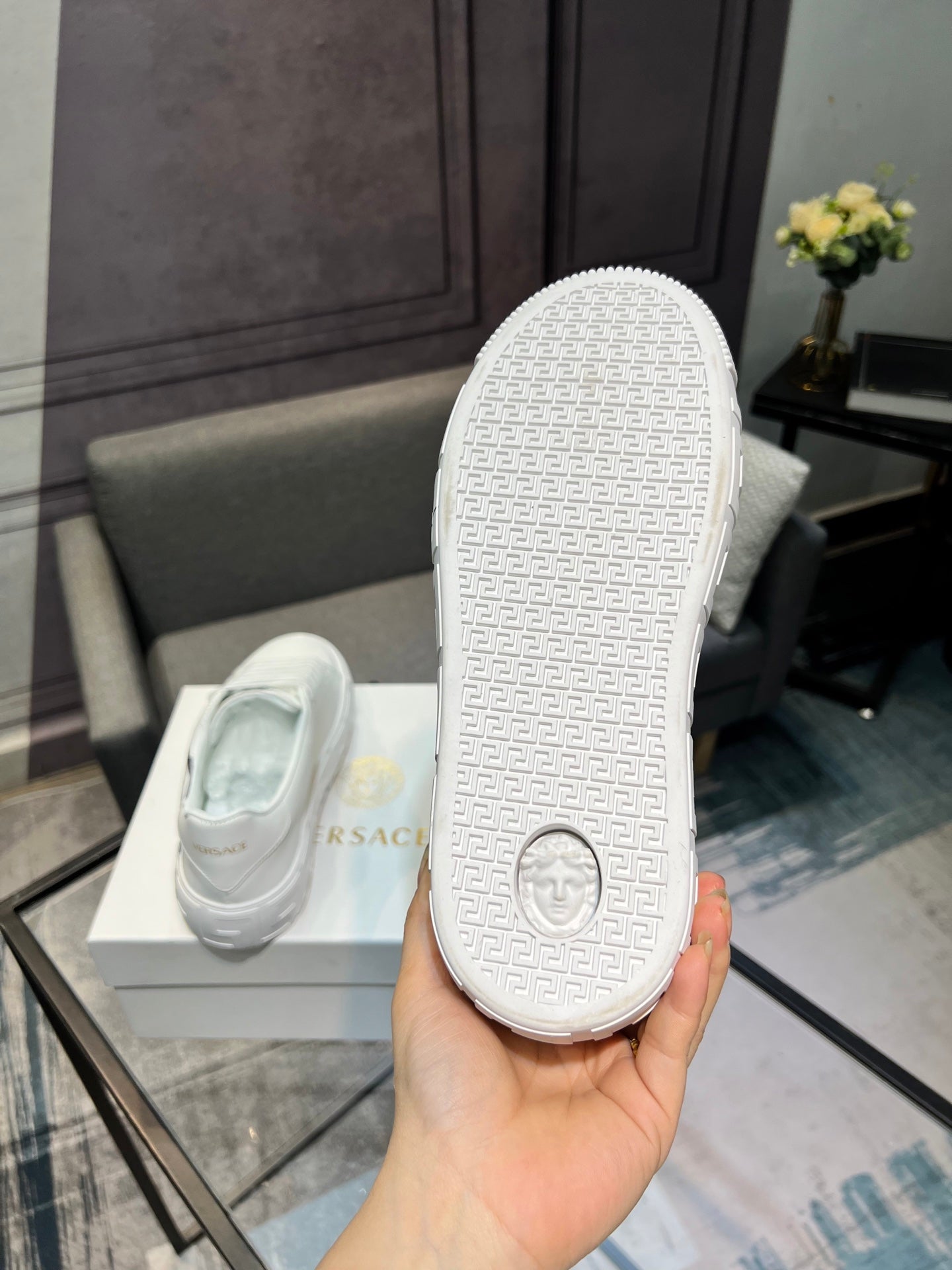 LuxluxHouse Best Quality Shoes Versace