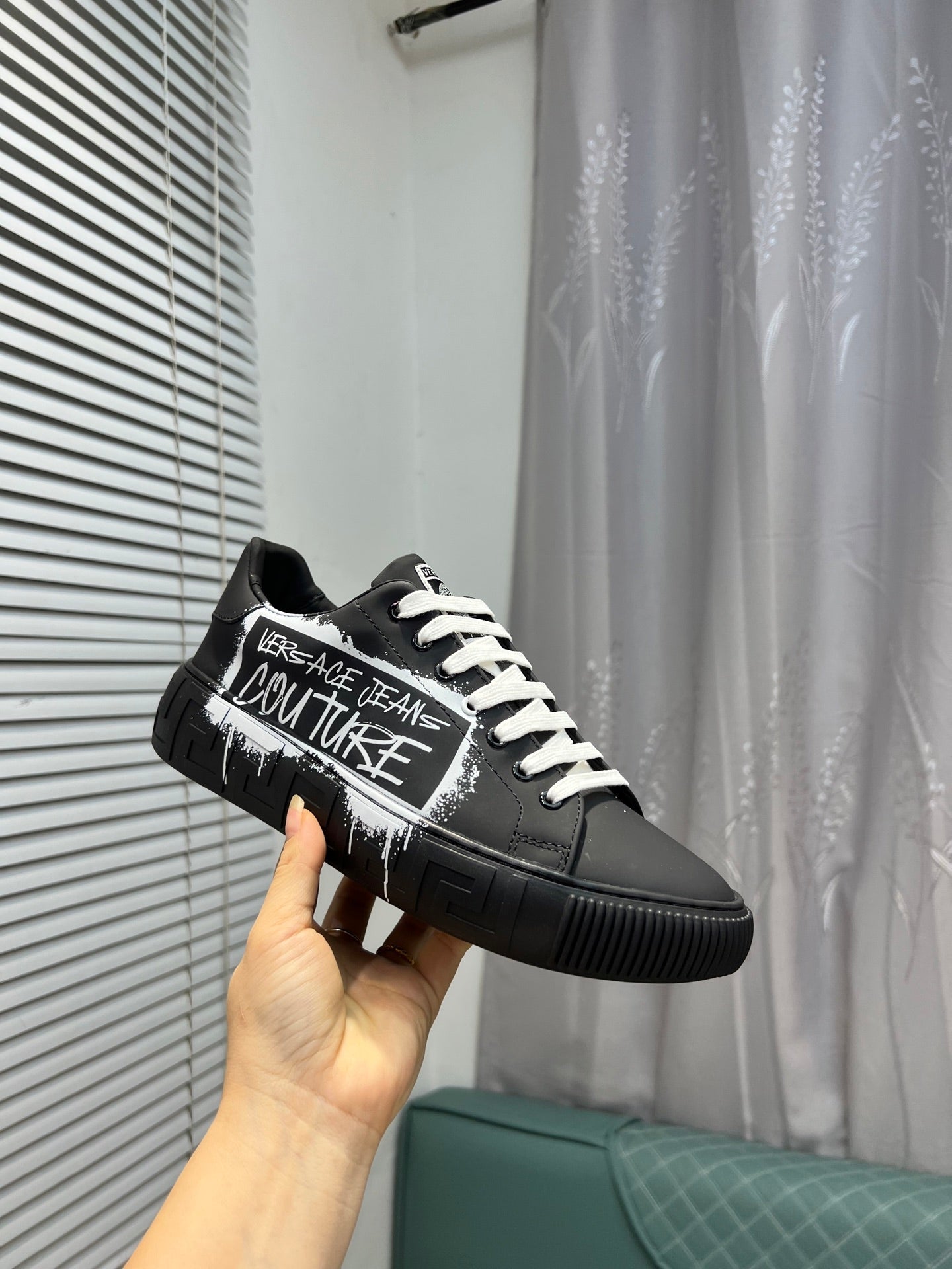 LuxluxHouse Best Quality Shoes Versace