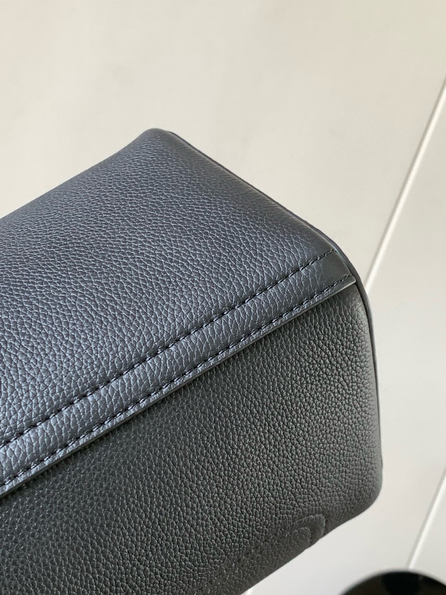 LuxluxHouse Best Quality Bags Loewe