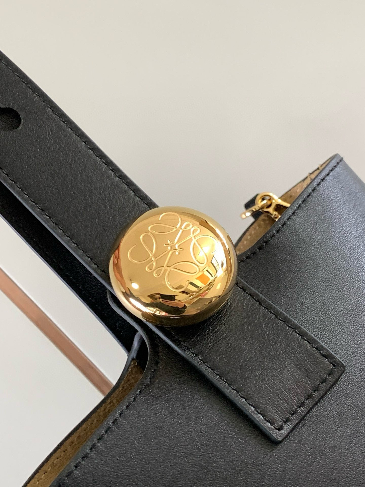LuxluxHouse Best Quality Bags Loewe