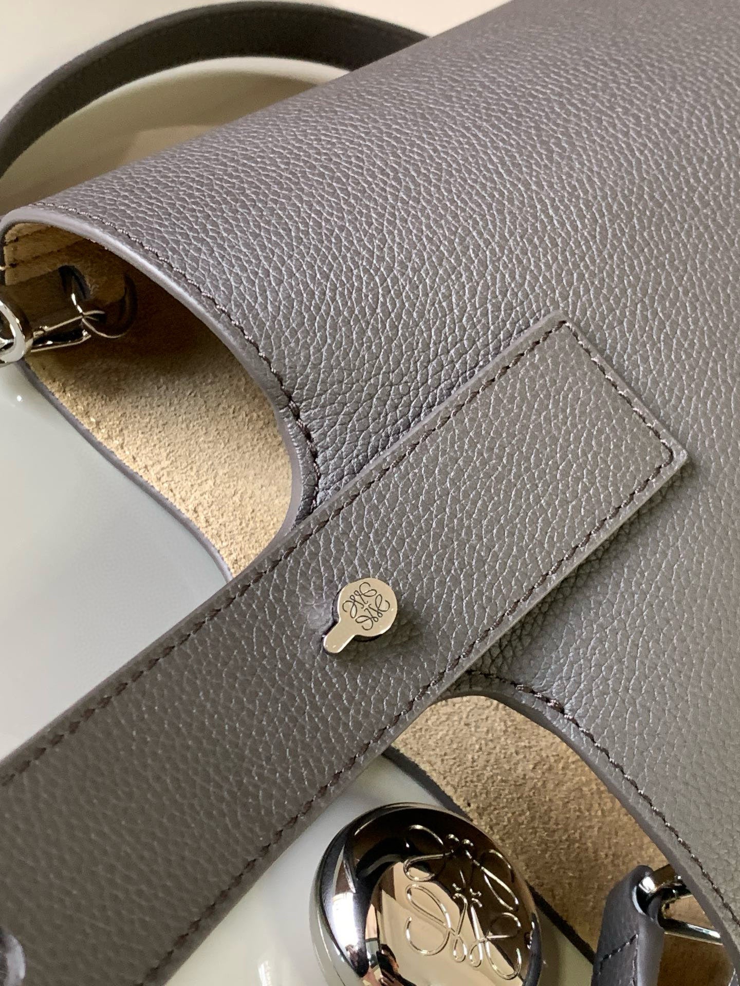 LuxluxHouse Best Quality Bags Loewe