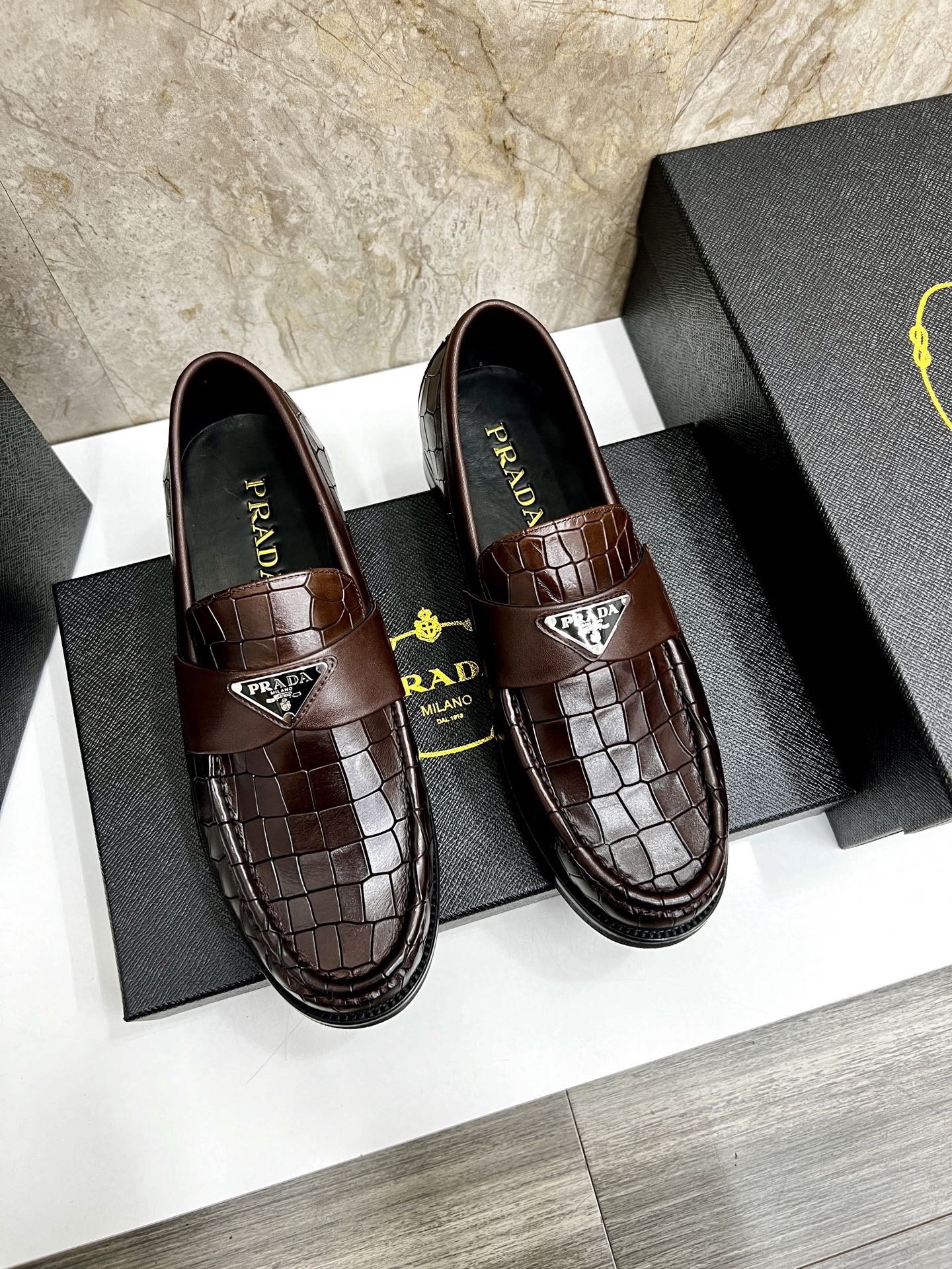 LuxluxHouse Best Quality Shoes Prada