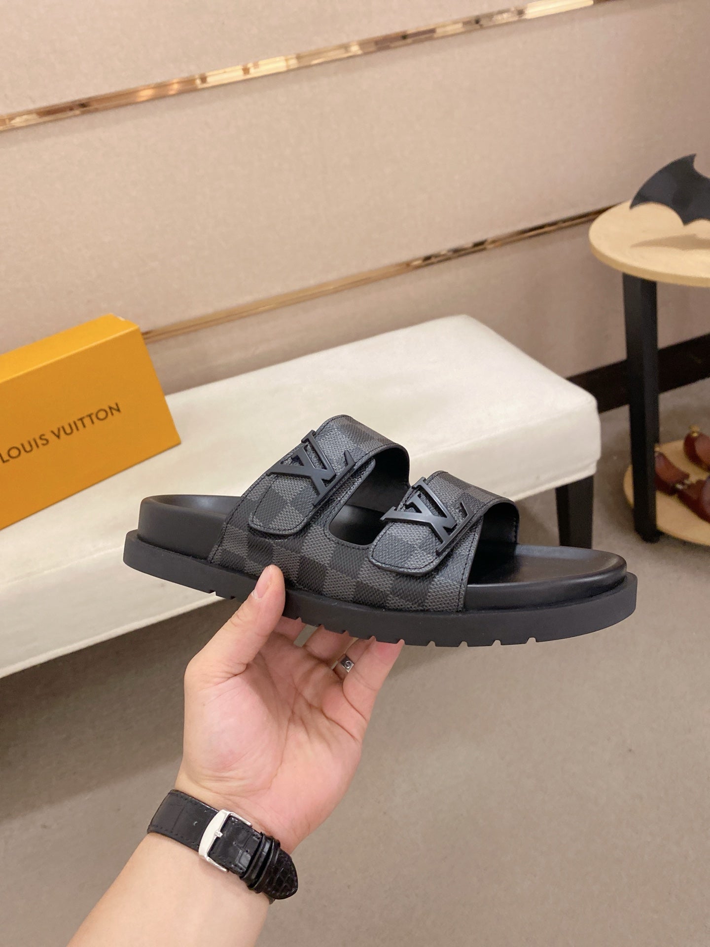 LuxluxHouse Best Quality Sandals Louis Vuitton
