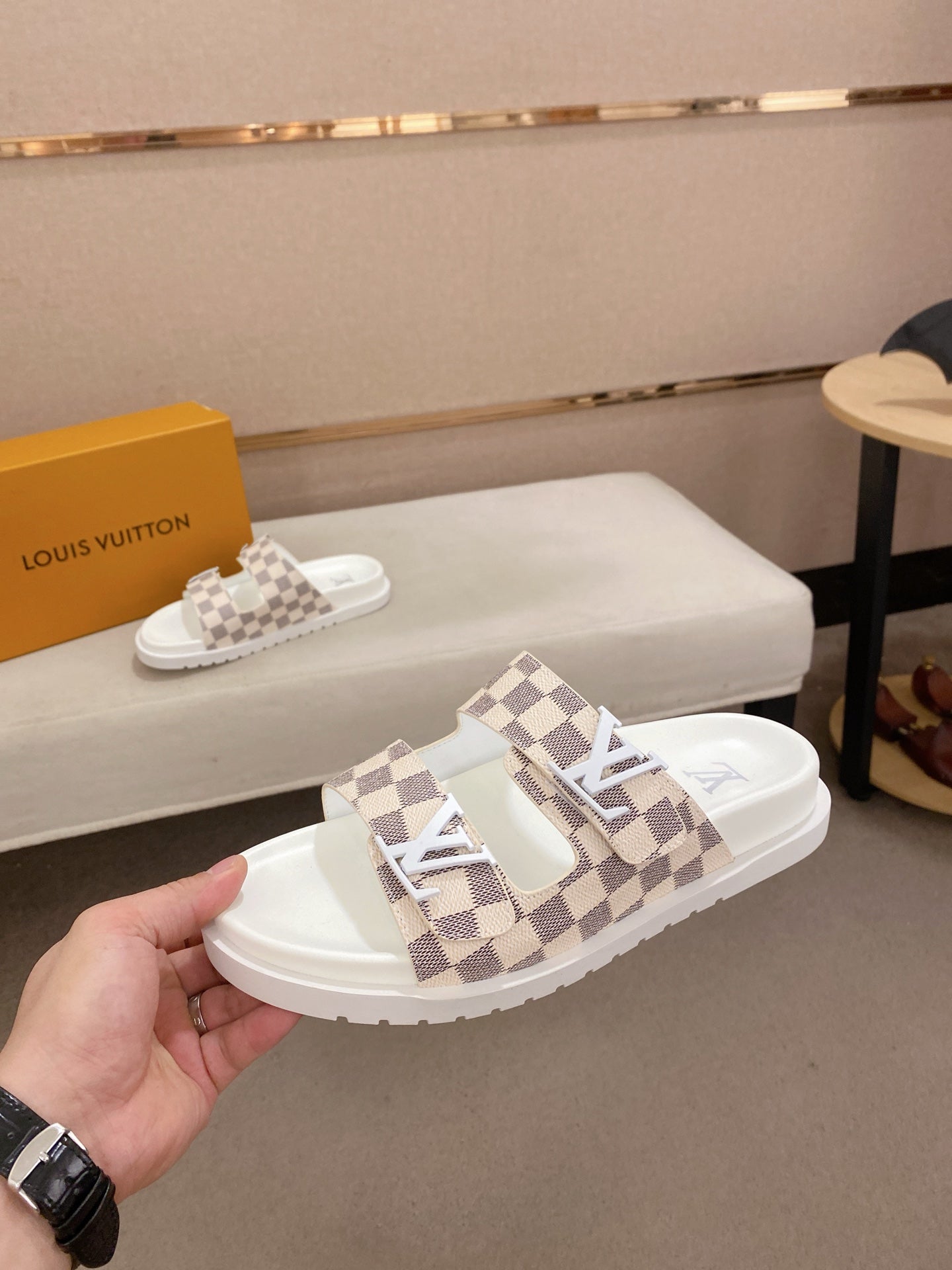LuxluxHouse Best Quality Sandals Louis Vuitton