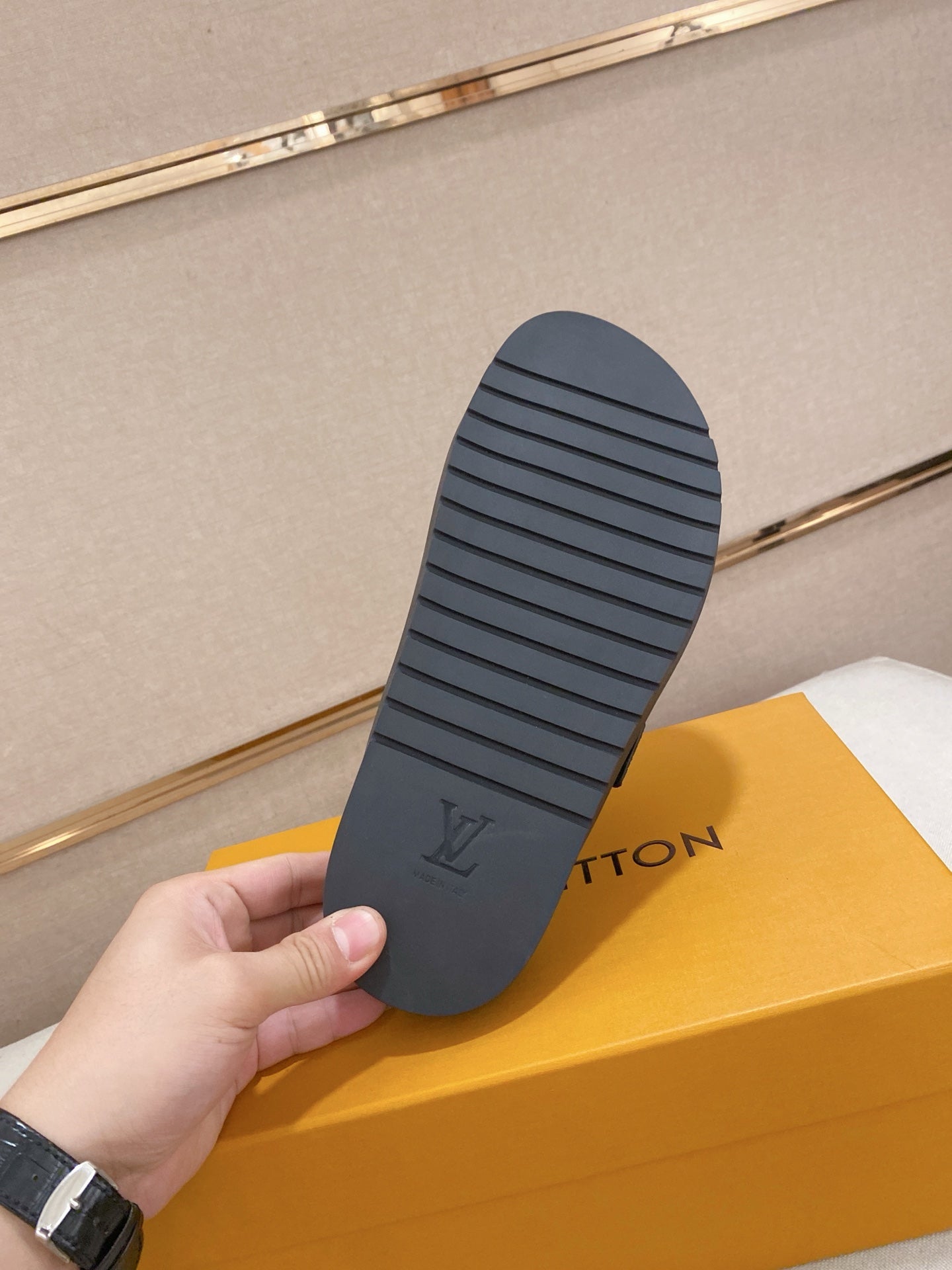 LuxluxHouse Best Quality Sandals Louis Vuitton