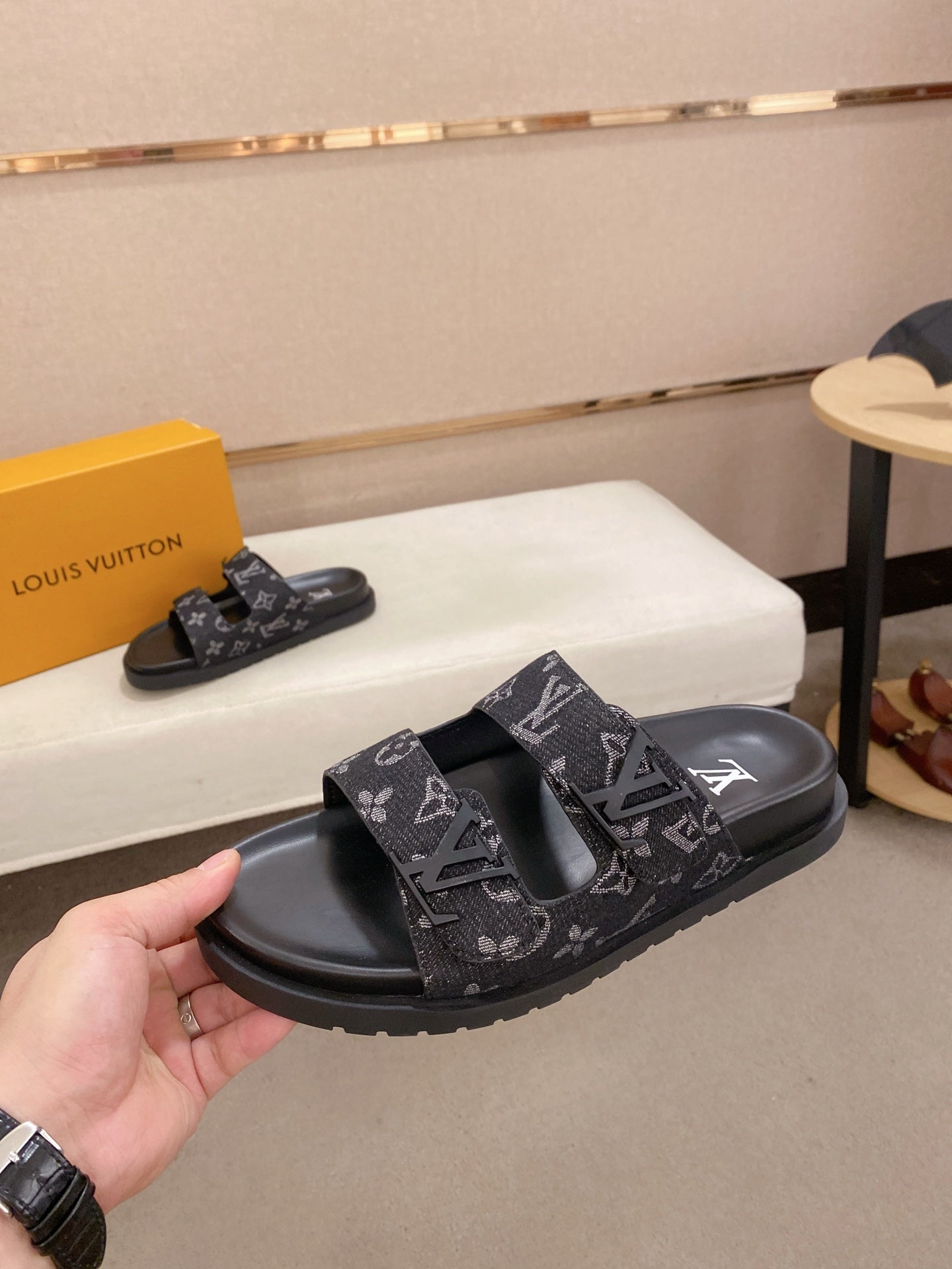 LuxluxHouse Best Quality Sandals Louis Vuitton