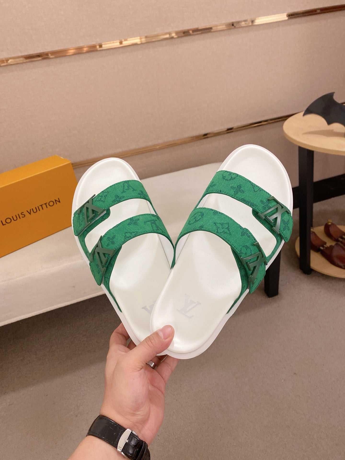 LuxluxHouse Best Quality Sandals Louis Vuitton