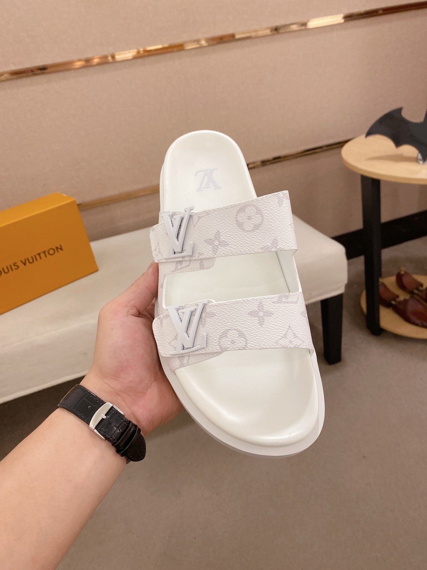 LuxluxHouse Best Quality Sandals Louis Vuitton