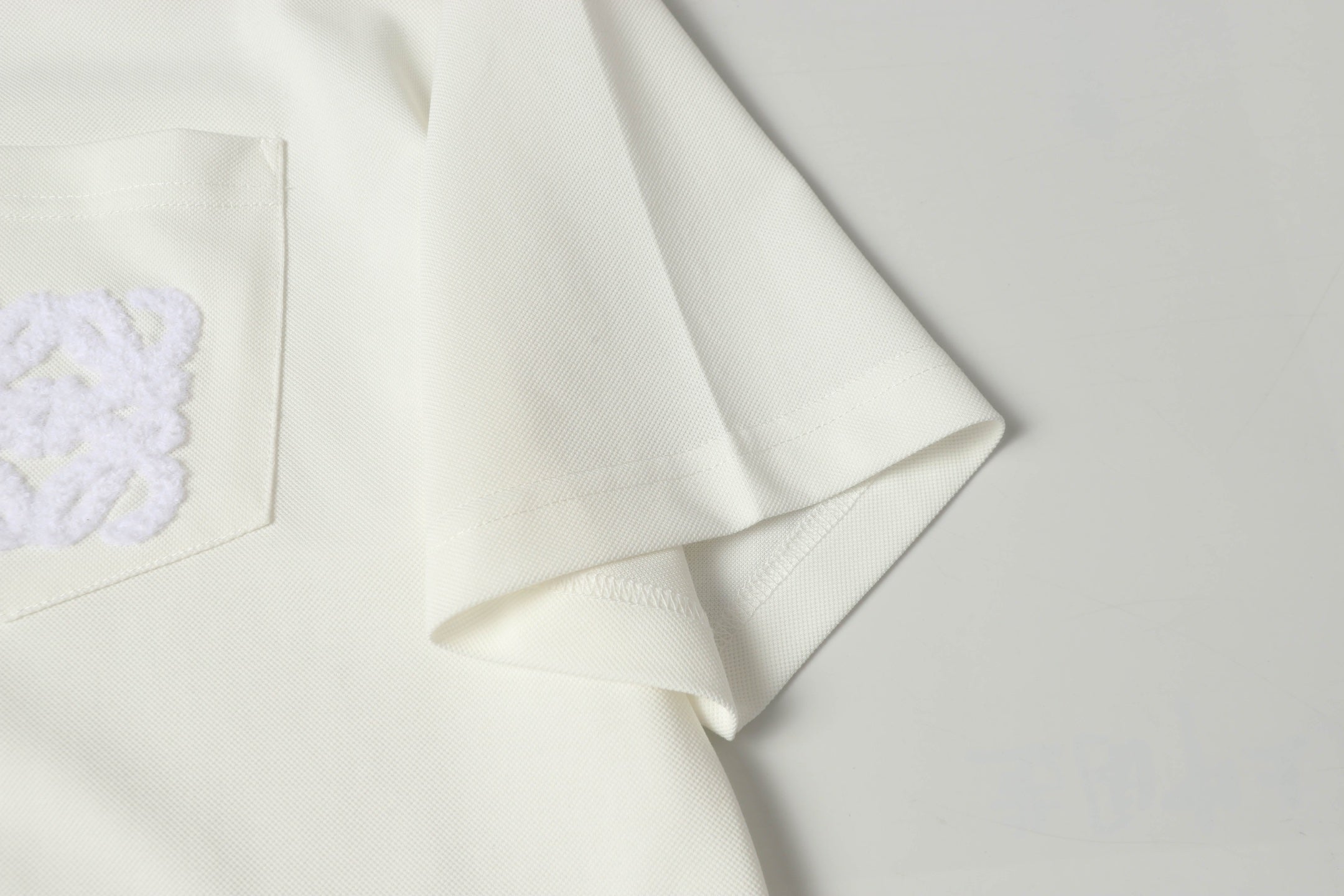 LuxluxHouse Best Quality Clothes Shirts&Polo Loewe