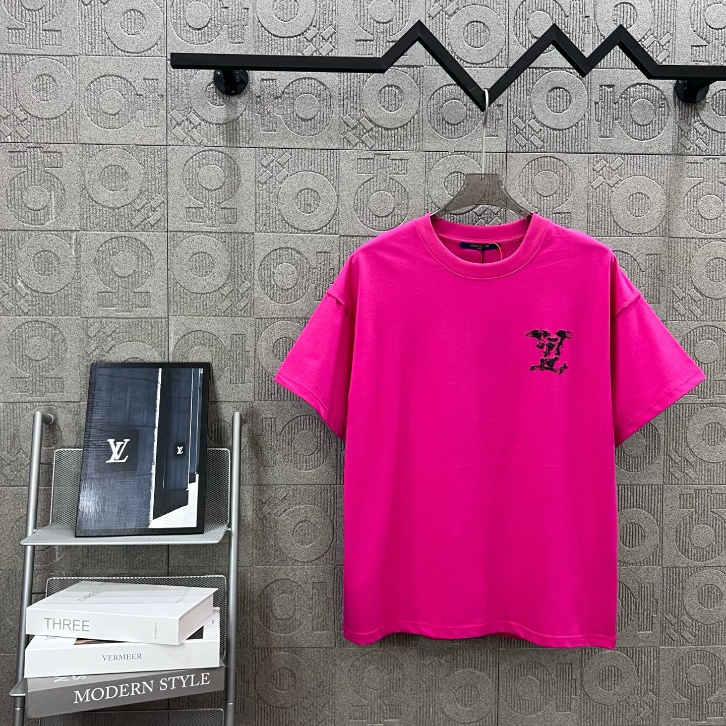 LuxluxHouse Best Quality Clothes T-shirt Louis Vuitton