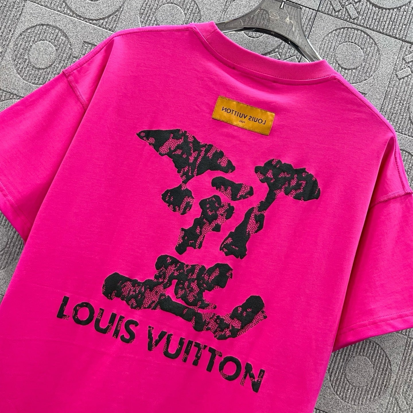 LuxluxHouse Best Quality Clothes T-shirt Louis Vuitton