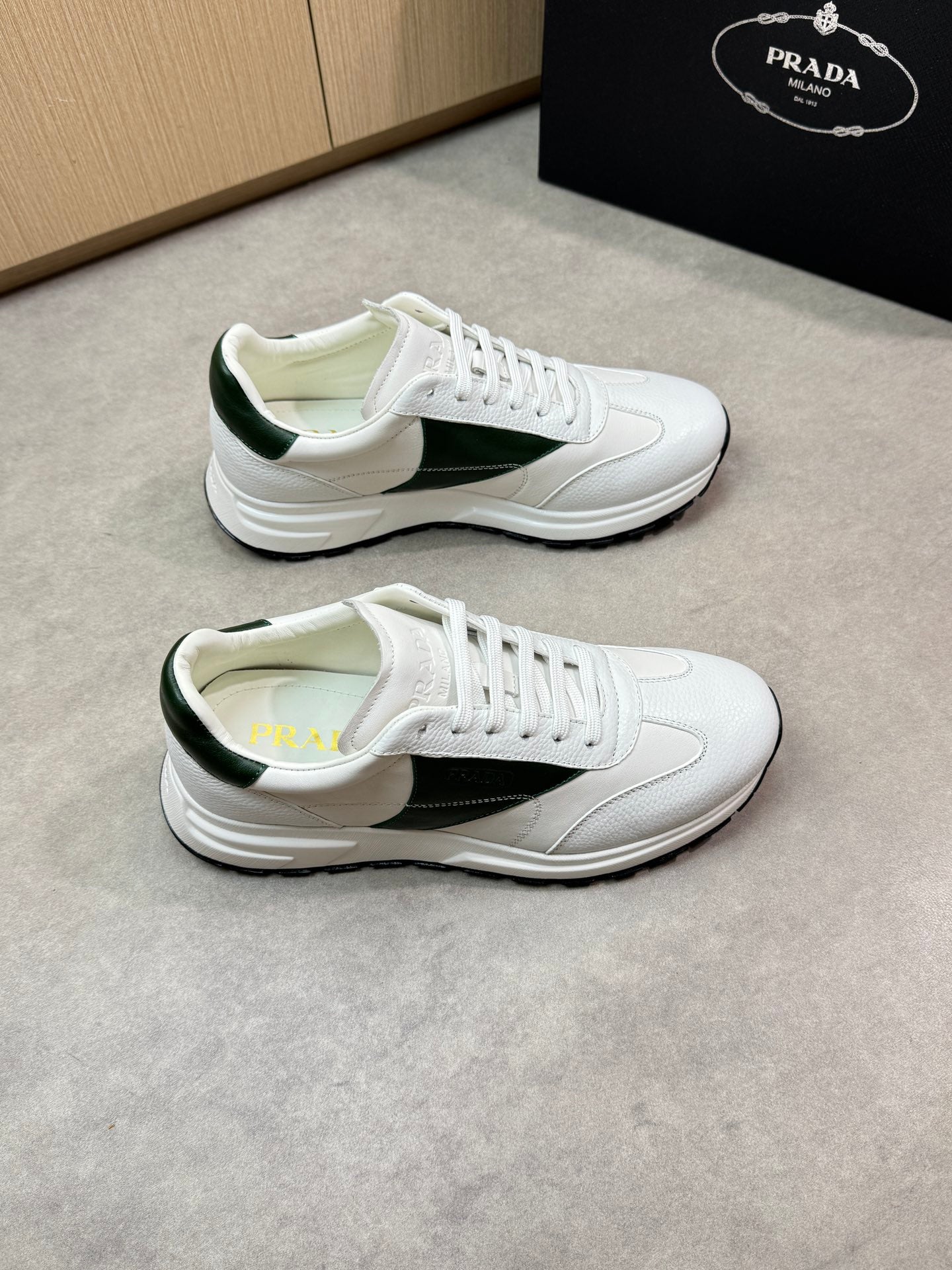 LuxluxHouse Best Quality Shoes Prada
