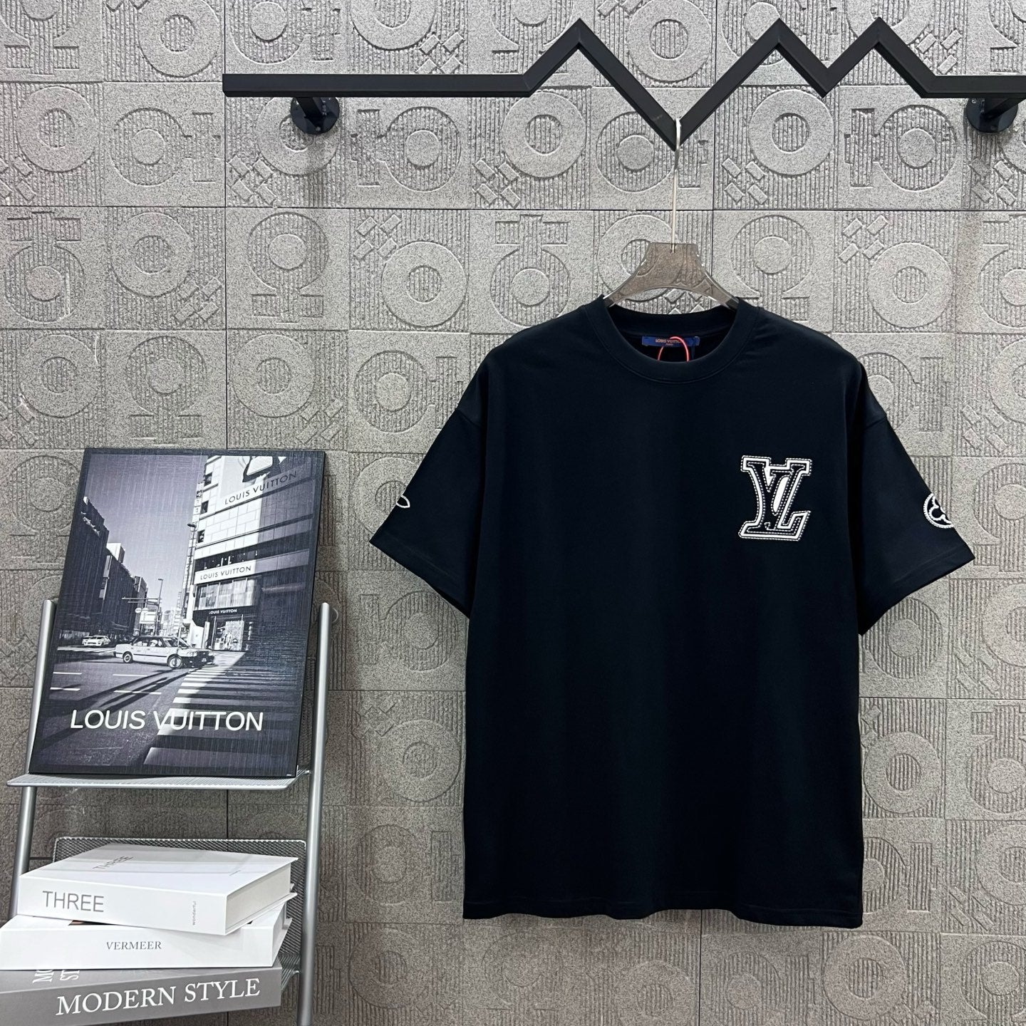 LuxluxHouse Best Quality Clothes T-shirt Louis Vuitton