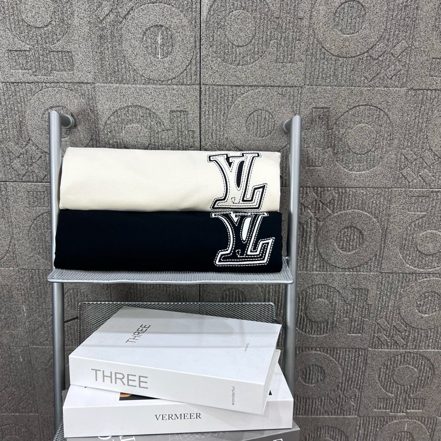 LuxluxHouse Best Quality Clothes T-shirt Louis Vuitton