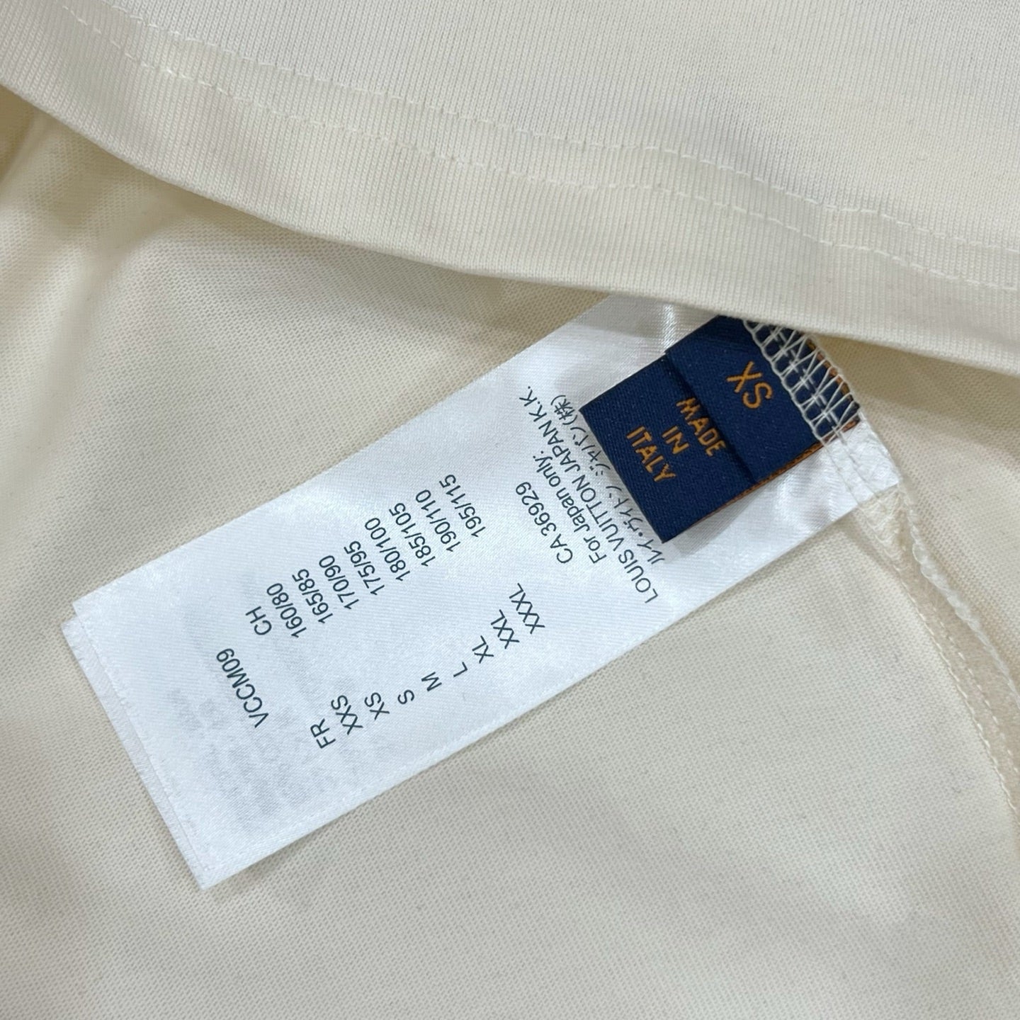 LuxluxHouse Best Quality Clothes T-shirt Louis Vuitton