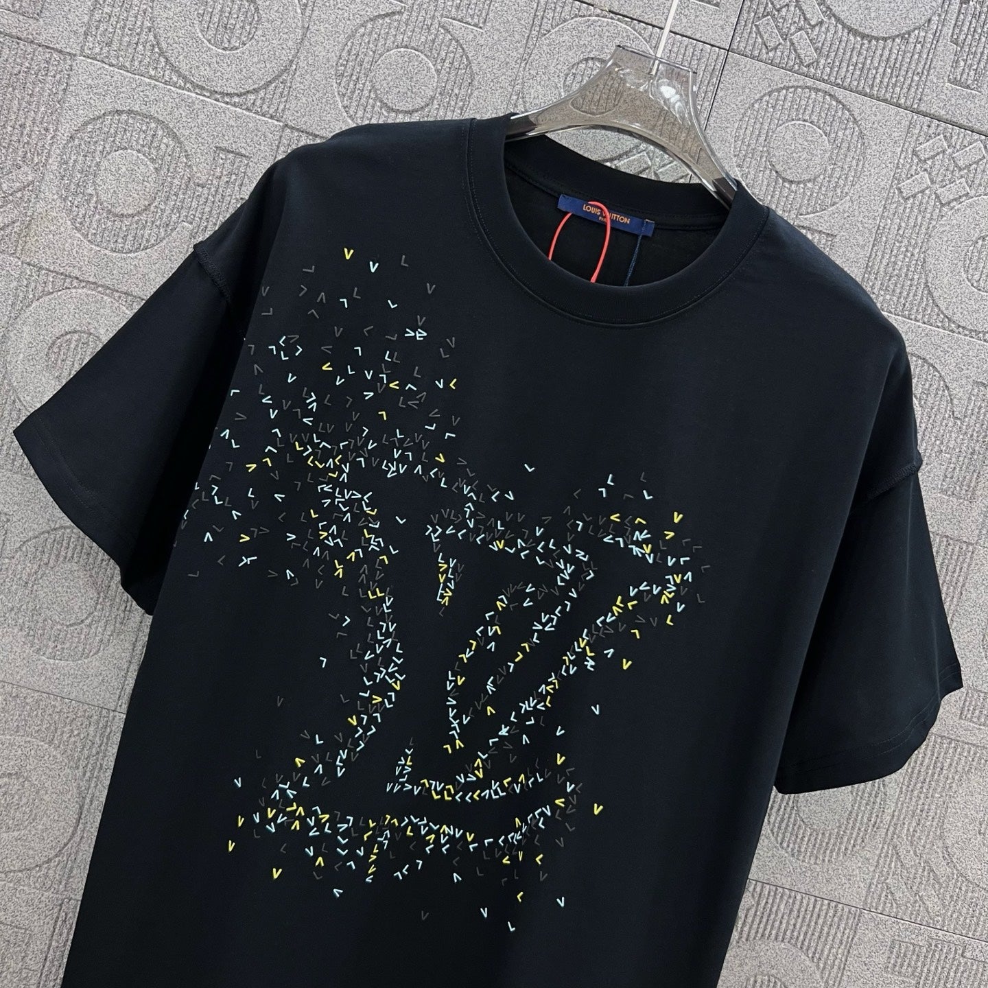 LuxluxHouse Best Quality Clothes T-shirt Louis Vuitton