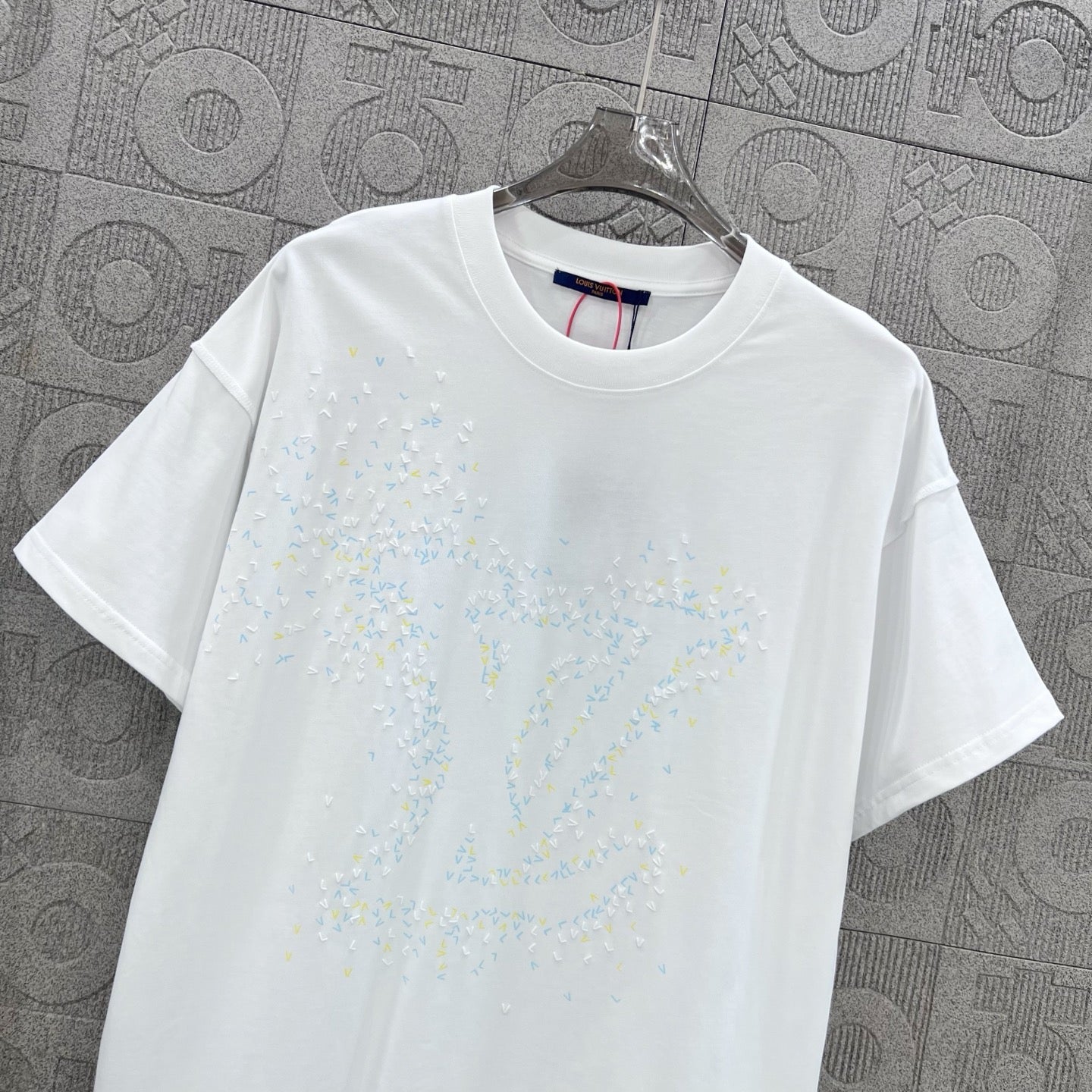 LuxluxHouse Best Quality Clothes T-shirt Louis Vuitton