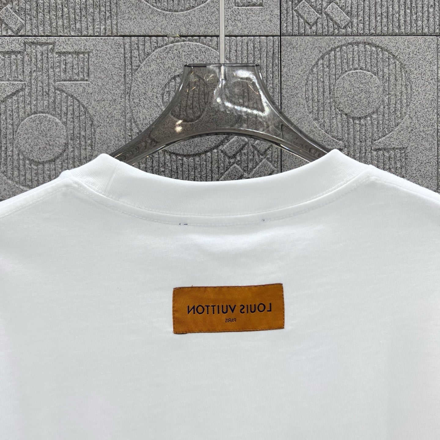 LuxluxHouse Best Quality Clothes T-shirt Louis Vuitton