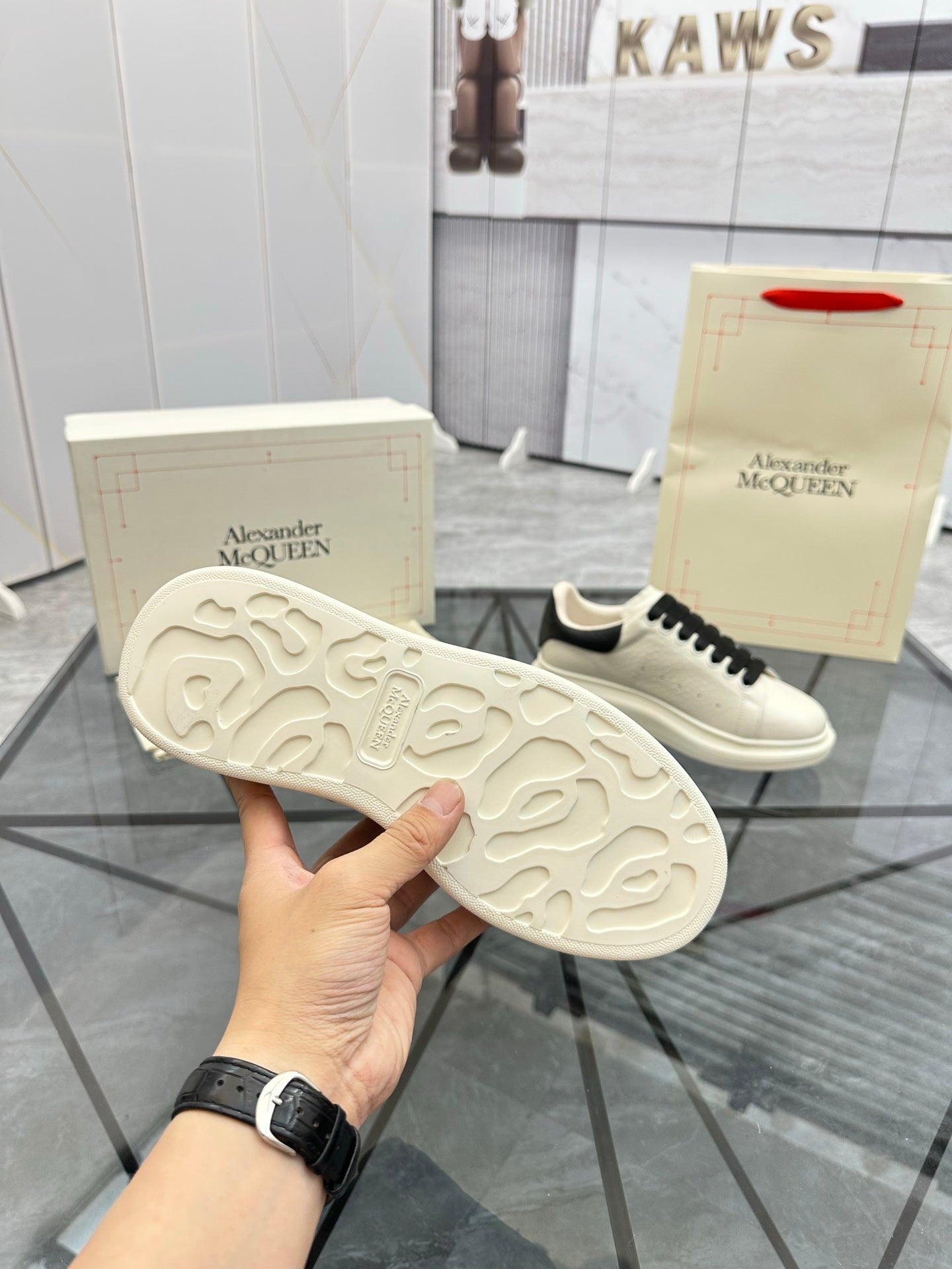 LuxluxHouse Best Quality Shoes Alexander McQueen