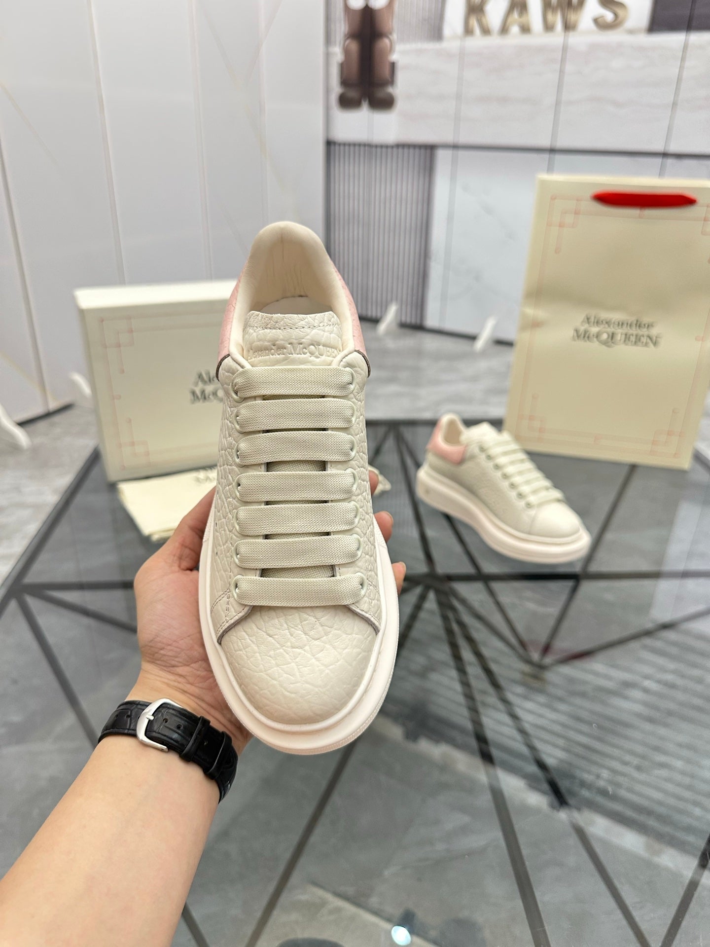 LuxluxHouse Best Quality Shoes Alexander McQueen