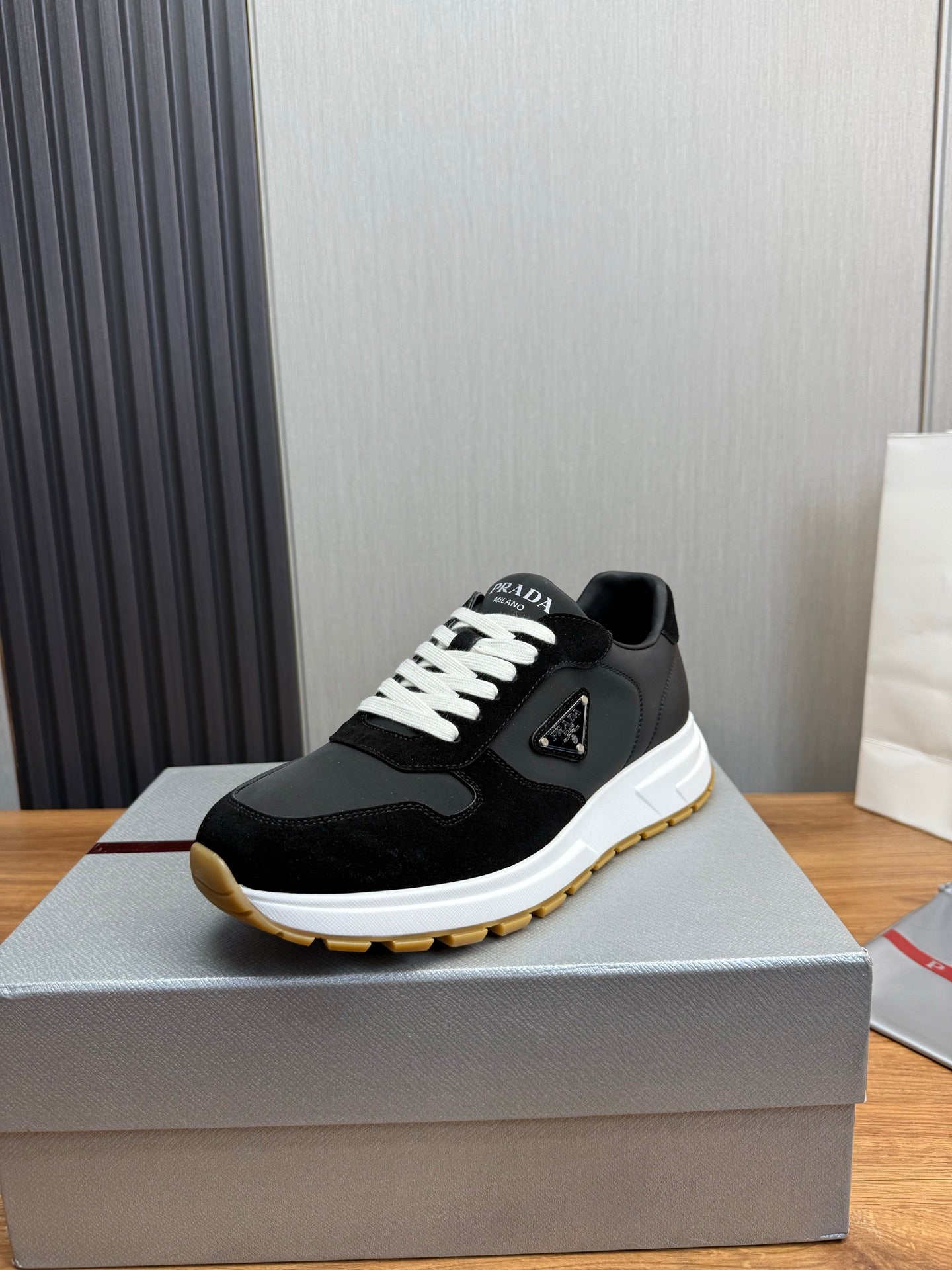 LuxluxHouse Best Quality Shoes Prada