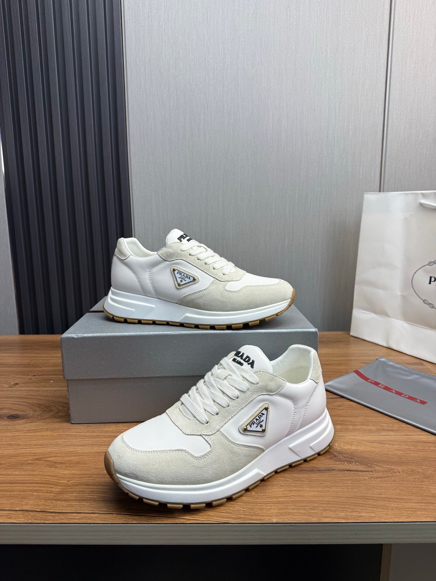 LuxluxHouse Best Quality Shoes Prada