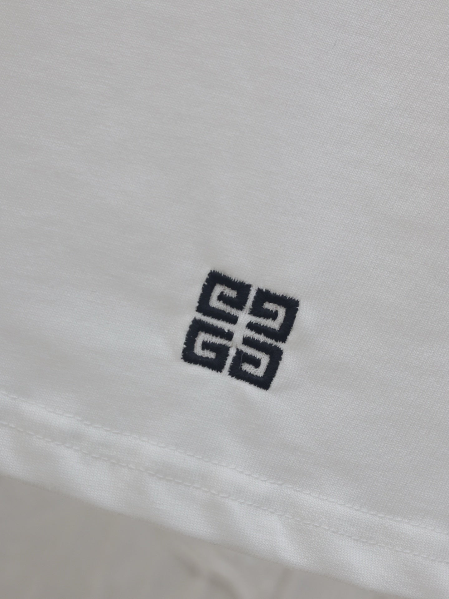 LuxluxHouse Best Quality Clothes Givenchy T-shirt