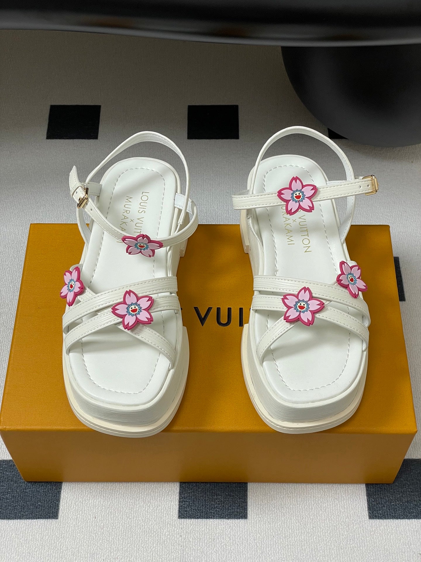 LuxluxHouse Best Quality Women Shoes Louis Vuitton