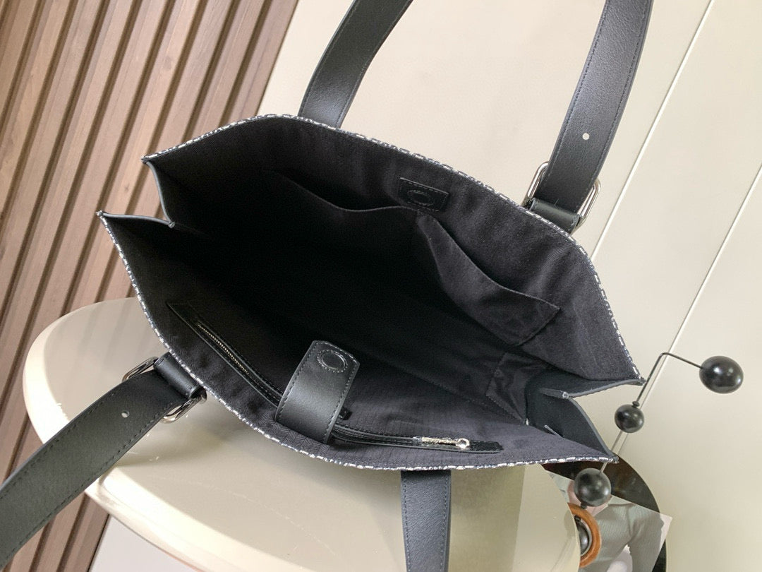 LuxluxHouse Best Quality Bags Loewe