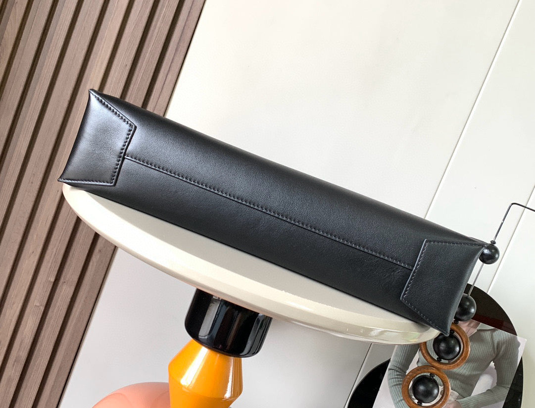 LuxluxHouse Best Quality Bags Loewe