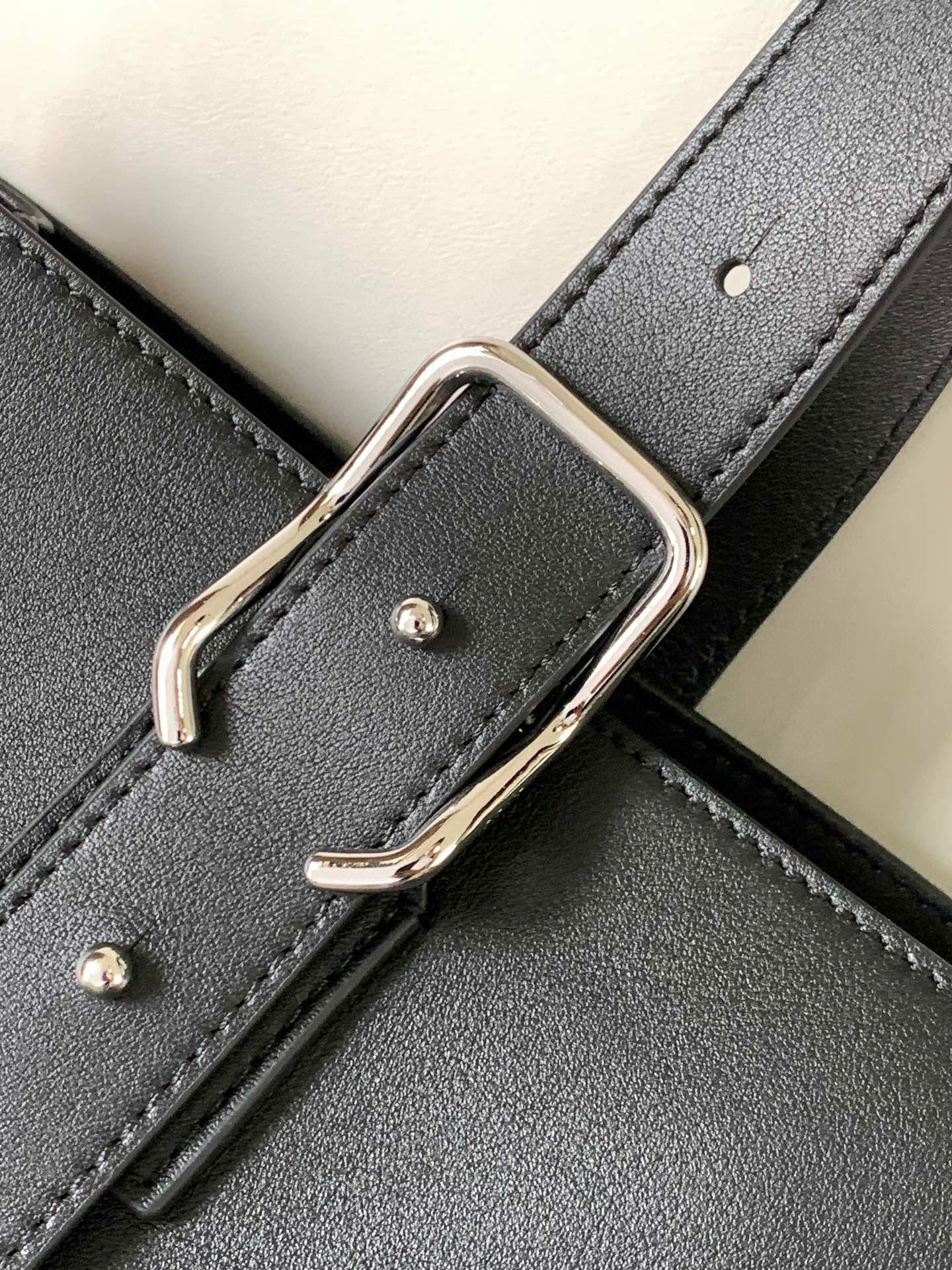 LuxluxHouse Best Quality Bags Loewe