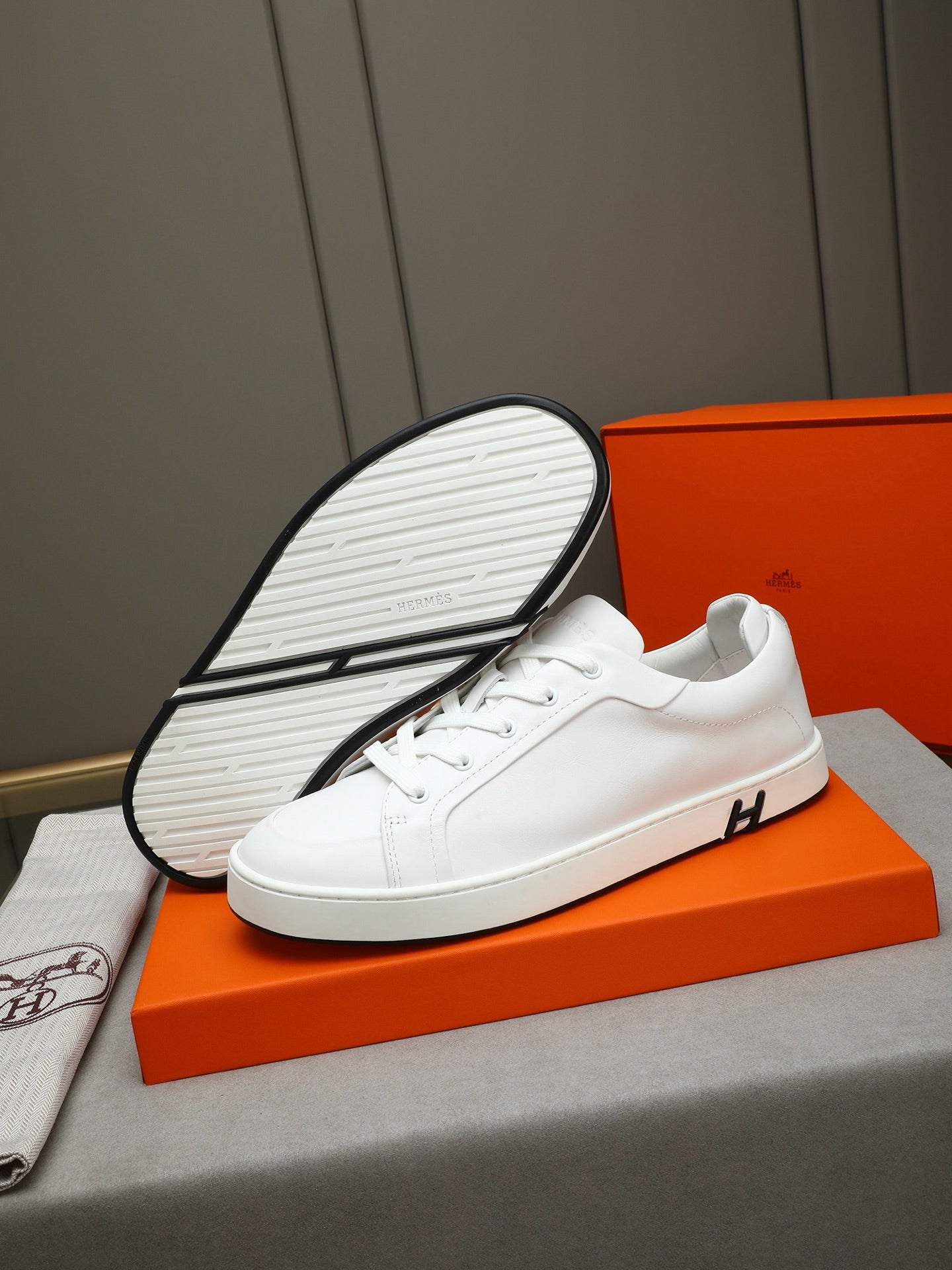 LuxluxHouse Best Quality Shoes Hermes