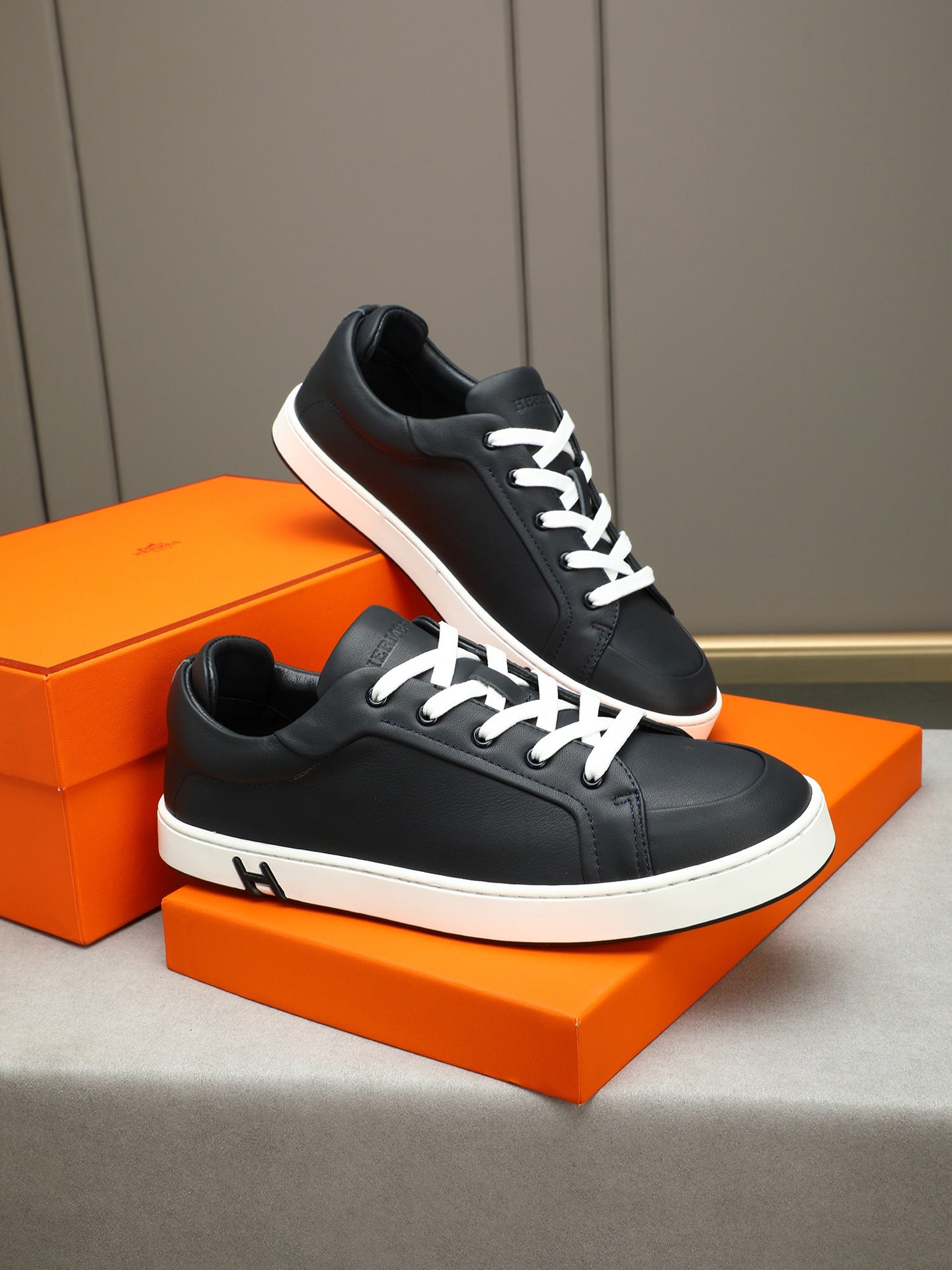 LuxluxHouse Best Quality Shoes Hermes