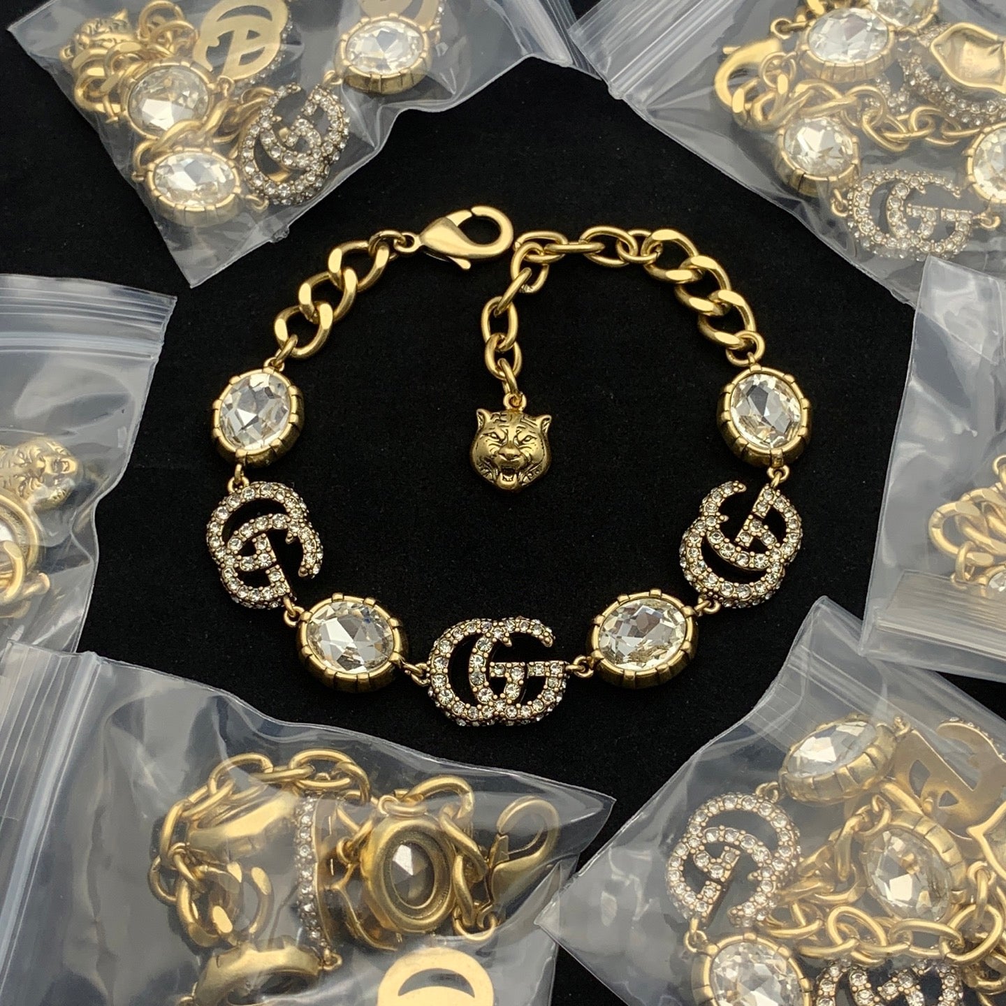 LuxluxHouse Low Price And High Quality Accessories Gucci