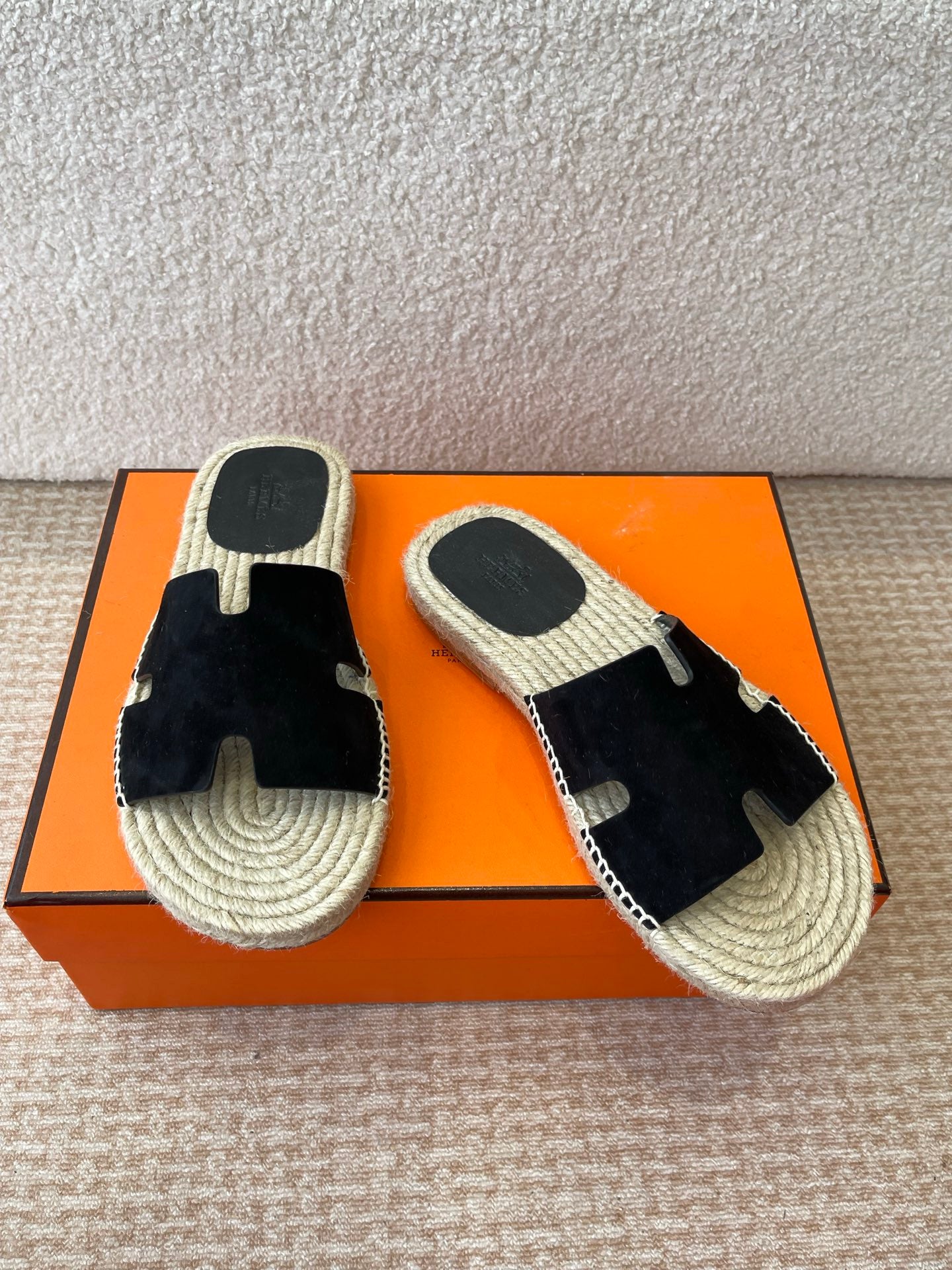 LuxluxHouse Best Quality Women Shoes Hermes