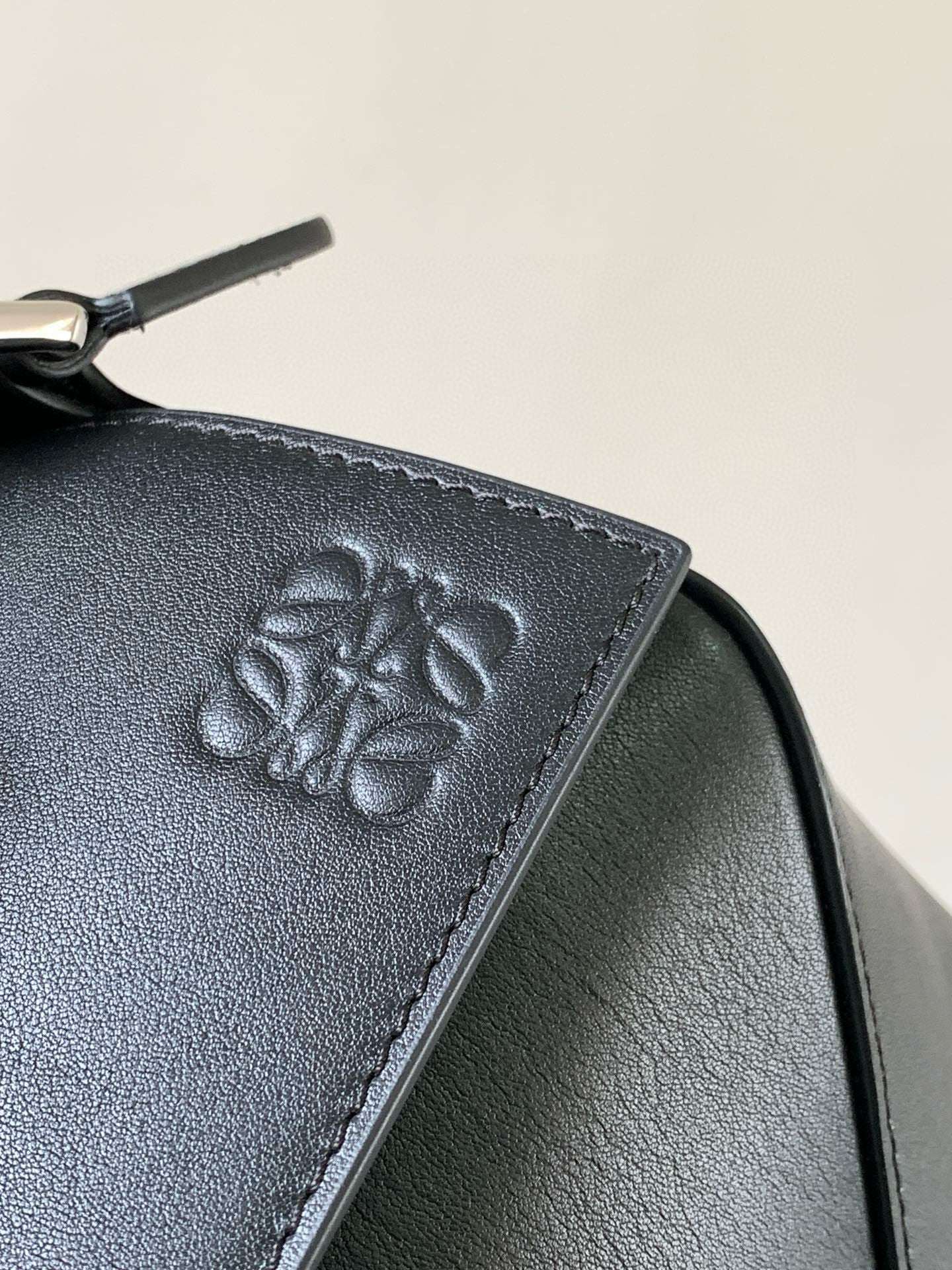 LuxluxHouse Best Quality Bags Loewe