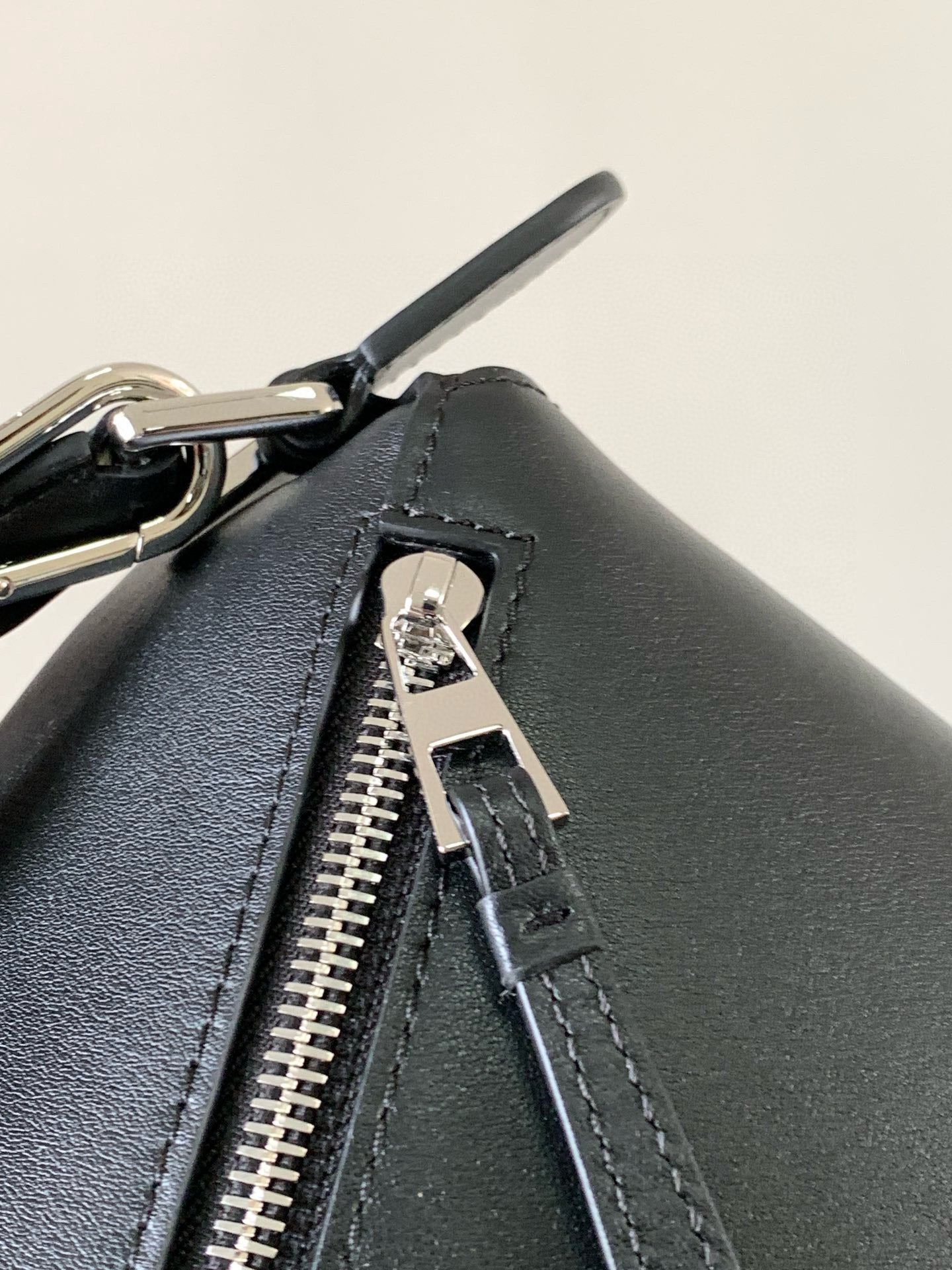 LuxluxHouse Best Quality Bags Loewe