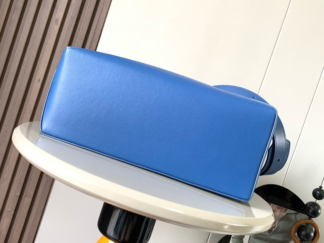 LuxluxHouse Best Quality Bags Loewe