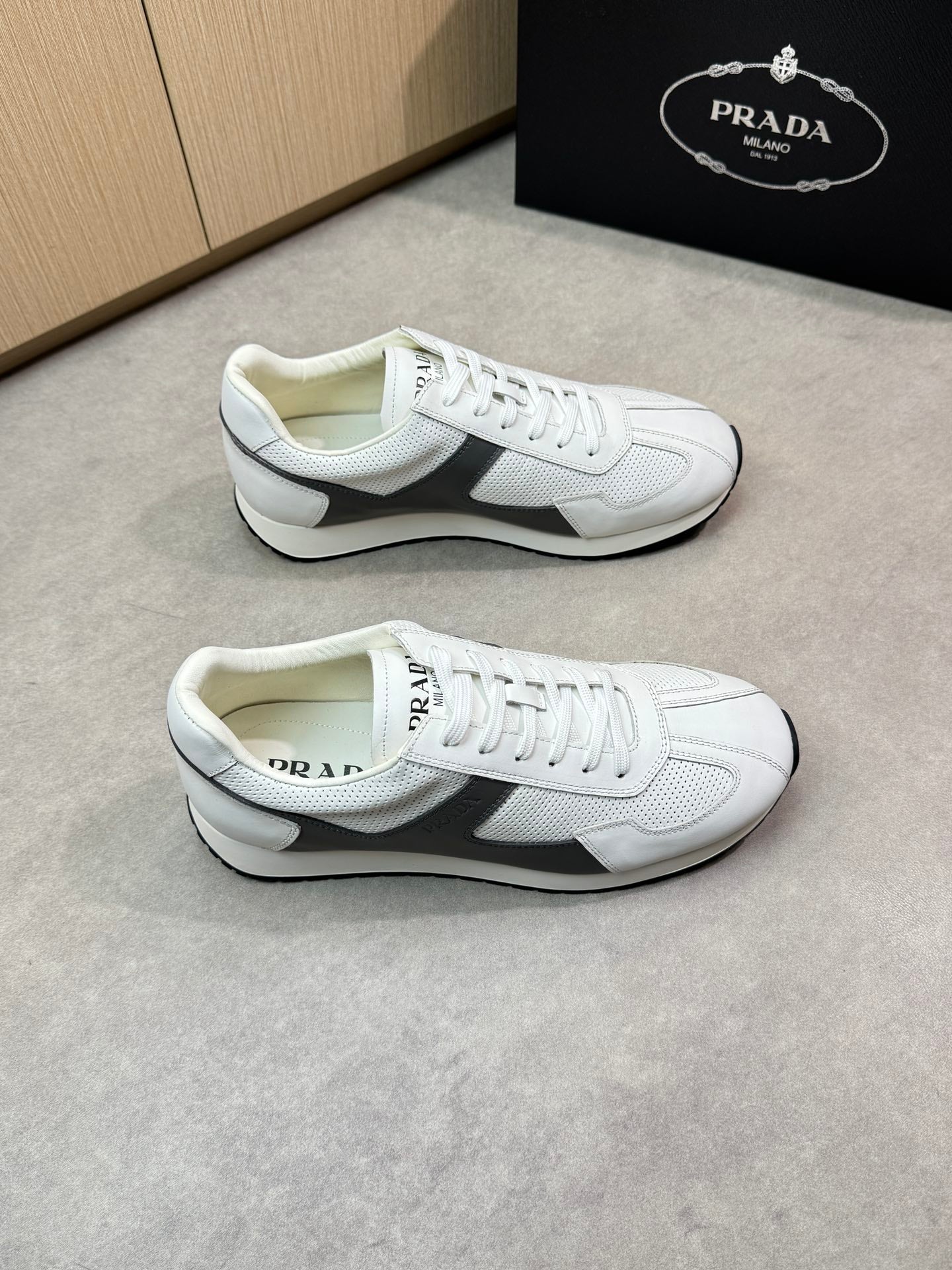 LuxluxHouse Best Quality Shoes Prada