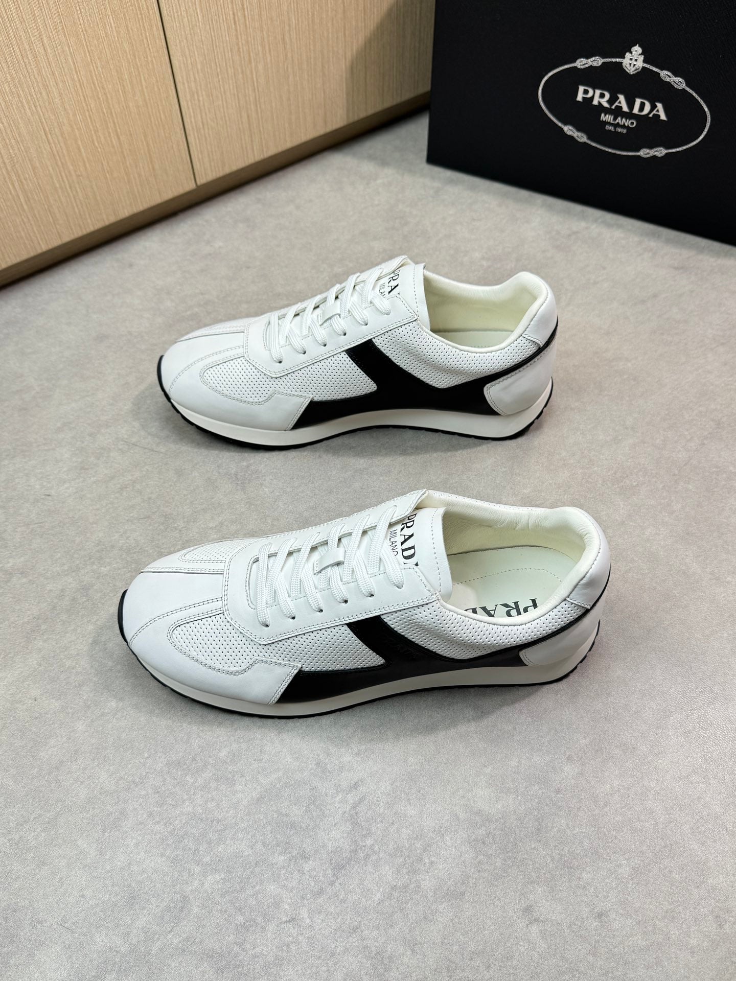 LuxluxHouse Best Quality Shoes Prada