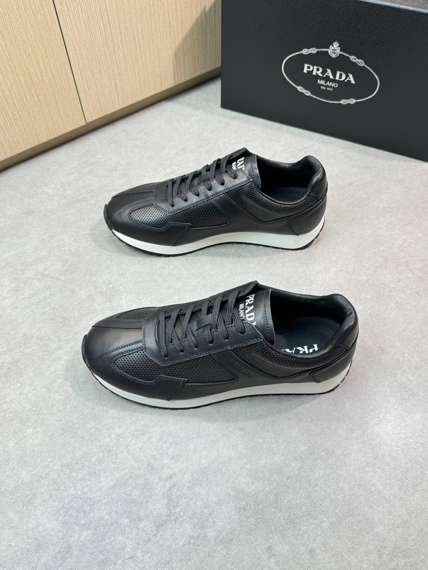 LuxluxHouse Best Quality Shoes Prada