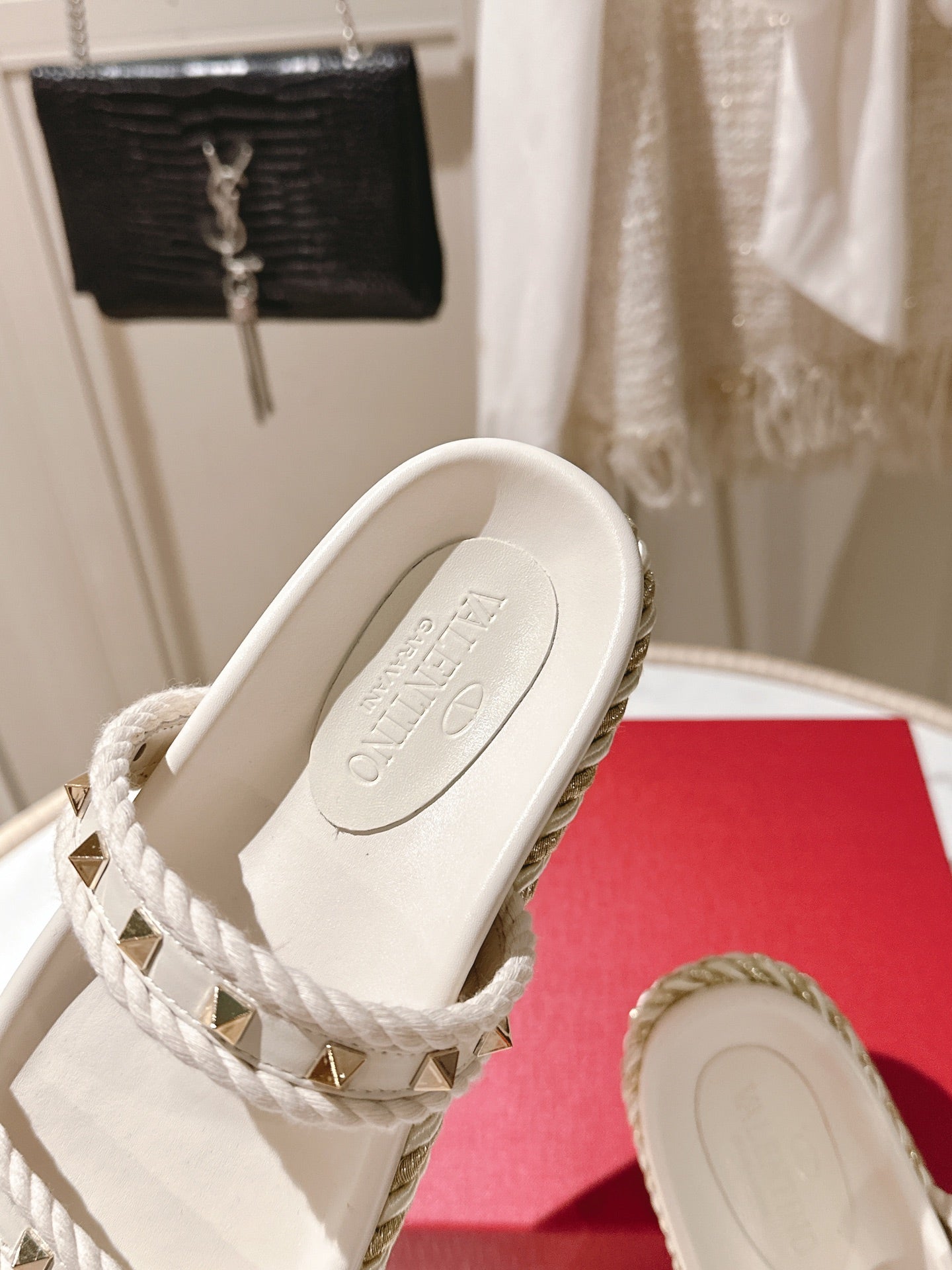 LuxluxHouse Best Quality Valentino Women Shoes