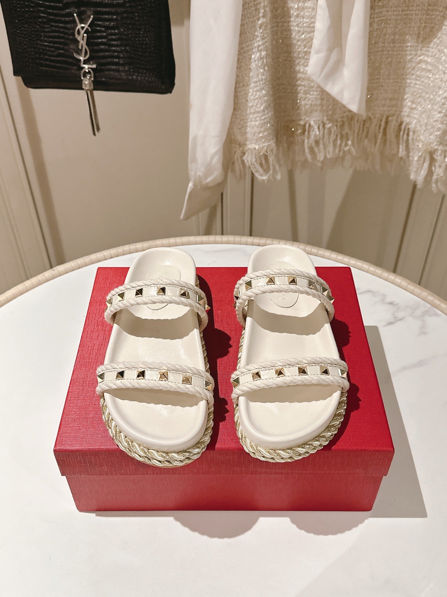 LuxluxHouse Best Quality Valentino Women Shoes