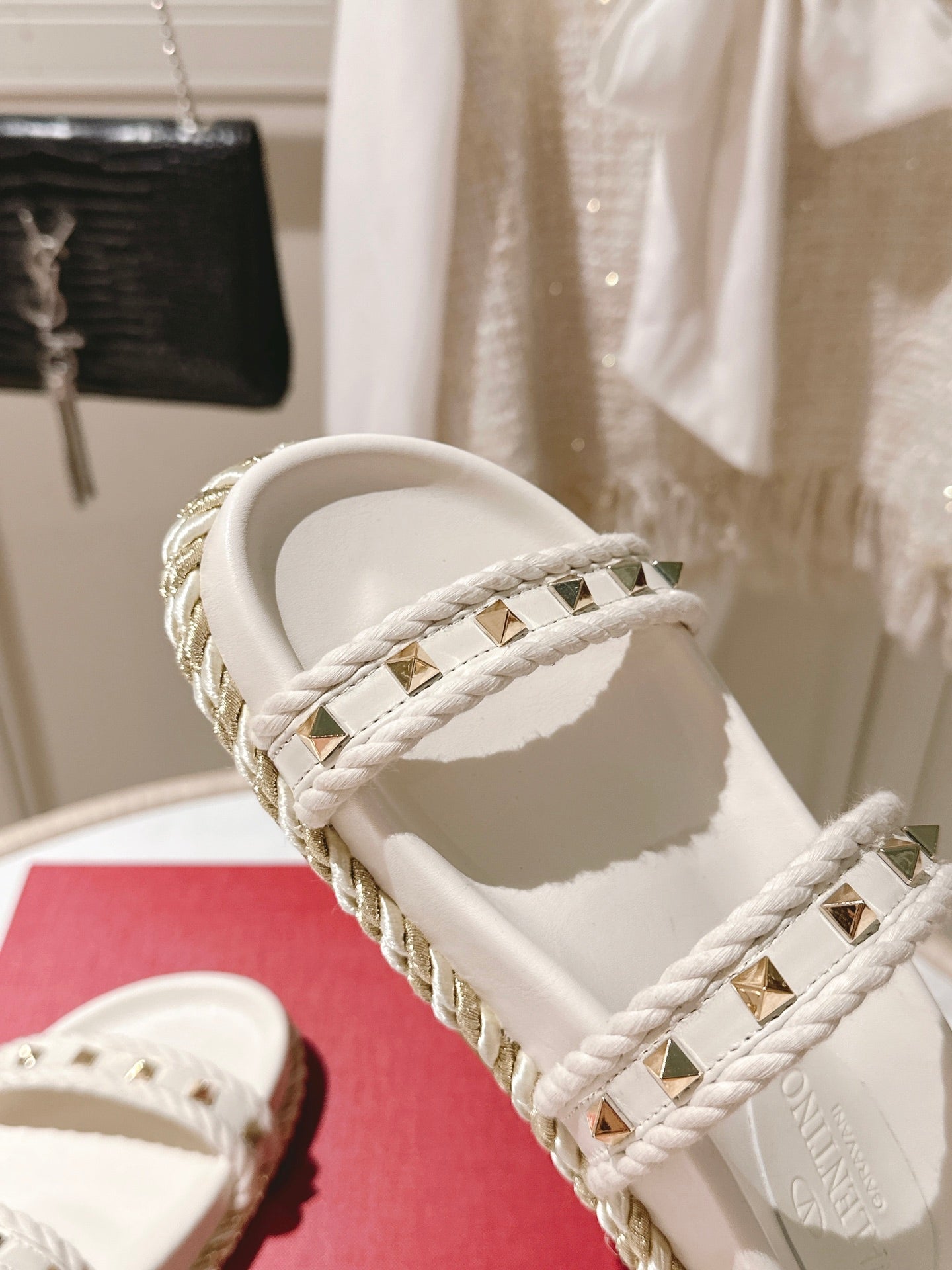 LuxluxHouse Best Quality Valentino Women Shoes