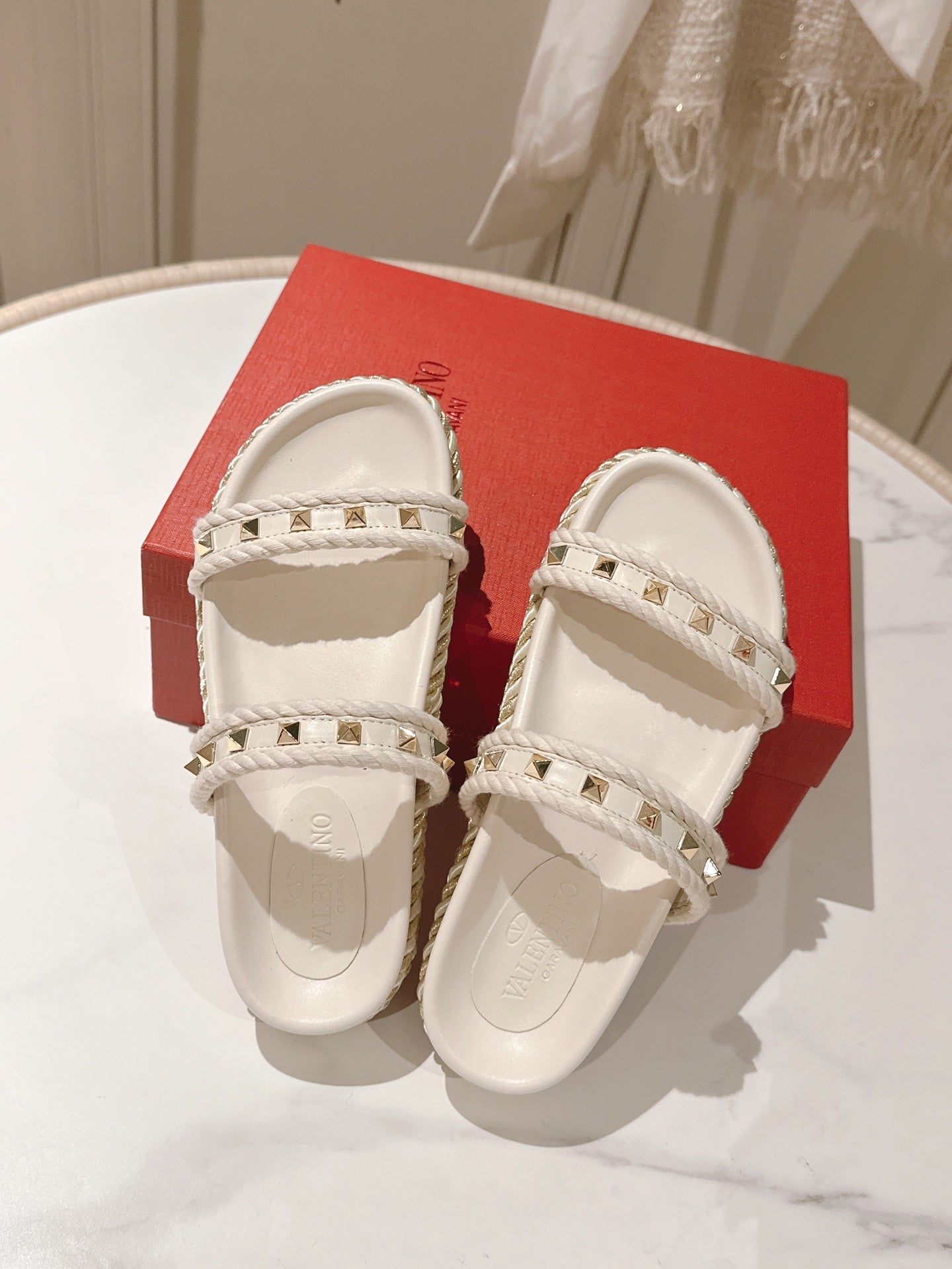 LuxluxHouse Best Quality Valentino Women Shoes