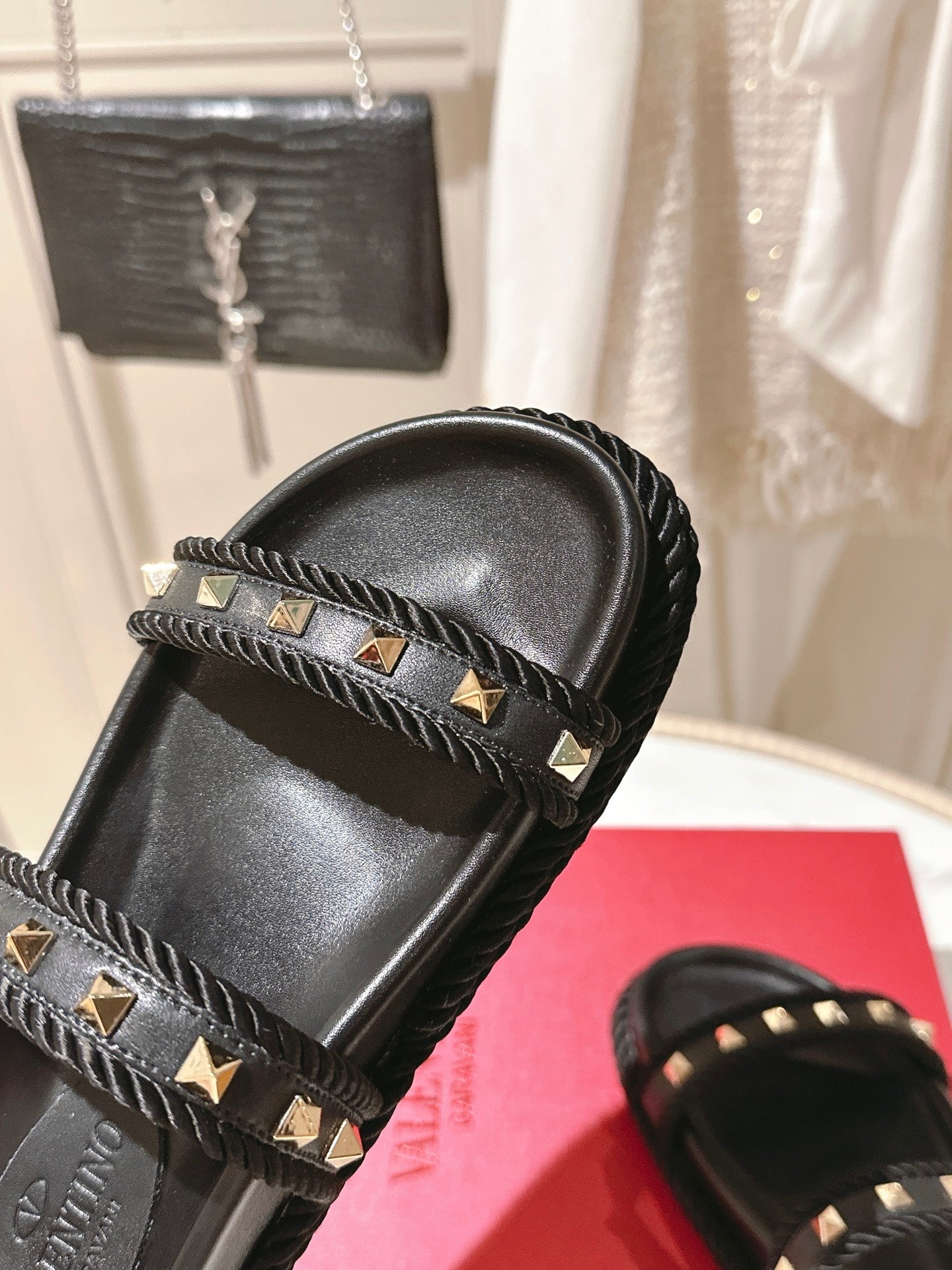 LuxluxHouse Best Quality Valentino Women Shoes
