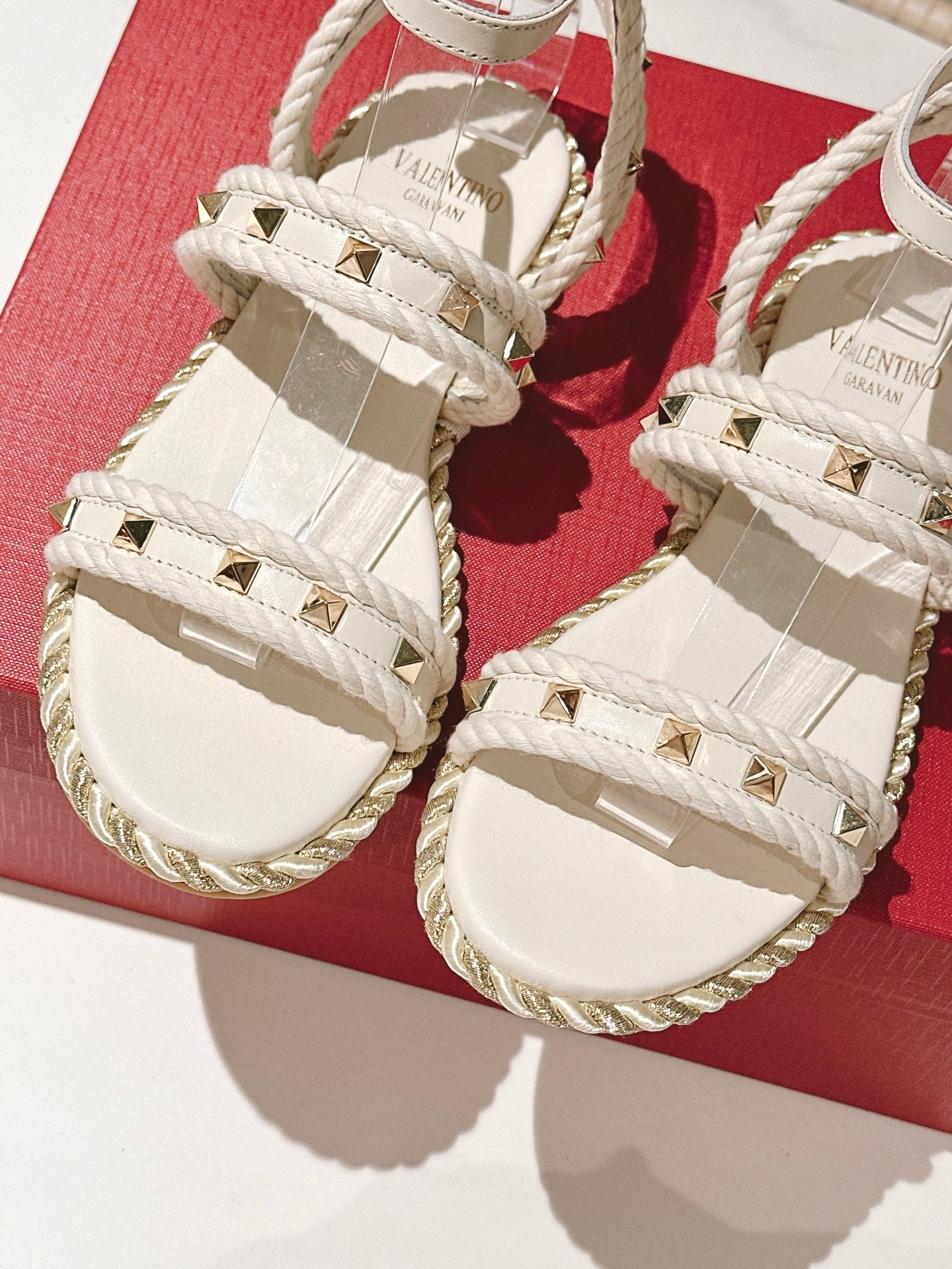 LuxluxHouse Best Quality Valentino Women Shoes